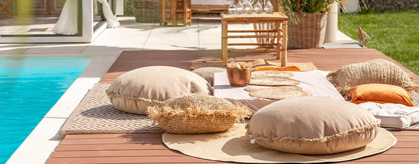 POCO_Emotionsgrafik_846x333px_Orientalische_Einrichung_Terasse_iStock_MelanieMaya.jpg