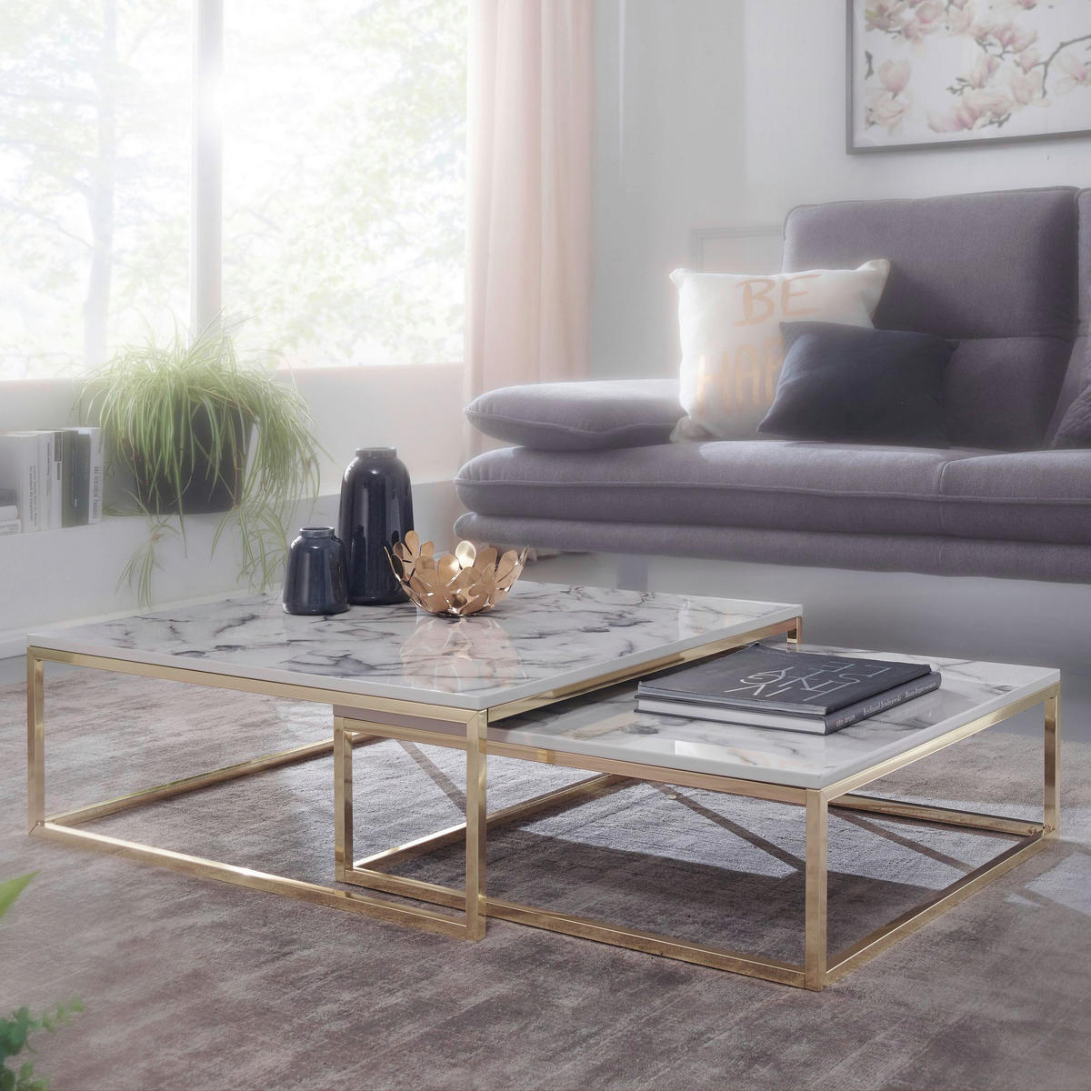 Couchtisch 2er-Set. weiß Marmor Optik gold lackiert 2er-Set. - gold/weiß - Wohnling