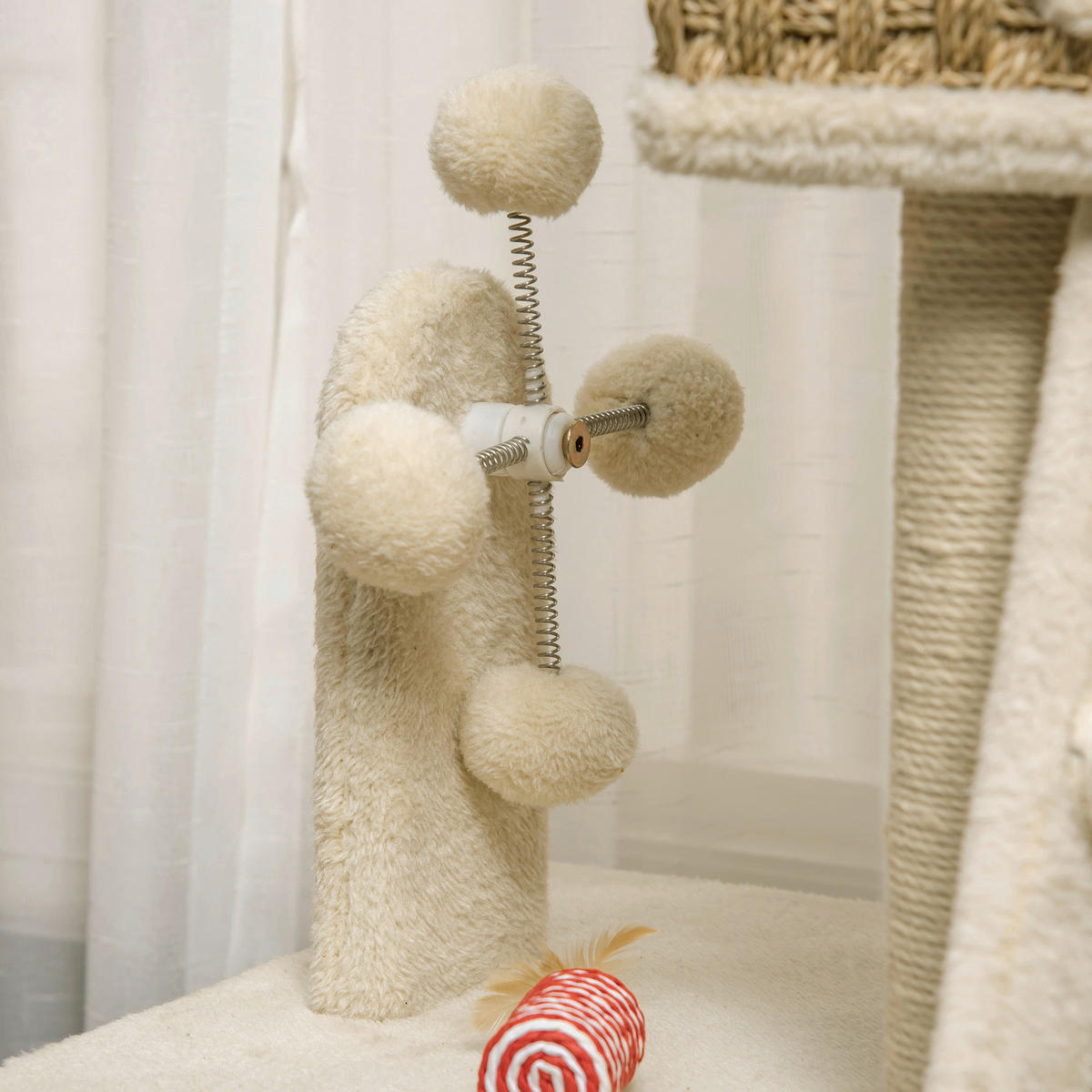 PawHut Kratzbaum beige Polyester B/H/L: ca. 40x131x69 cm Kratzbaum - beige/khaki (69,00/40,00/131,00cm) - PawHut