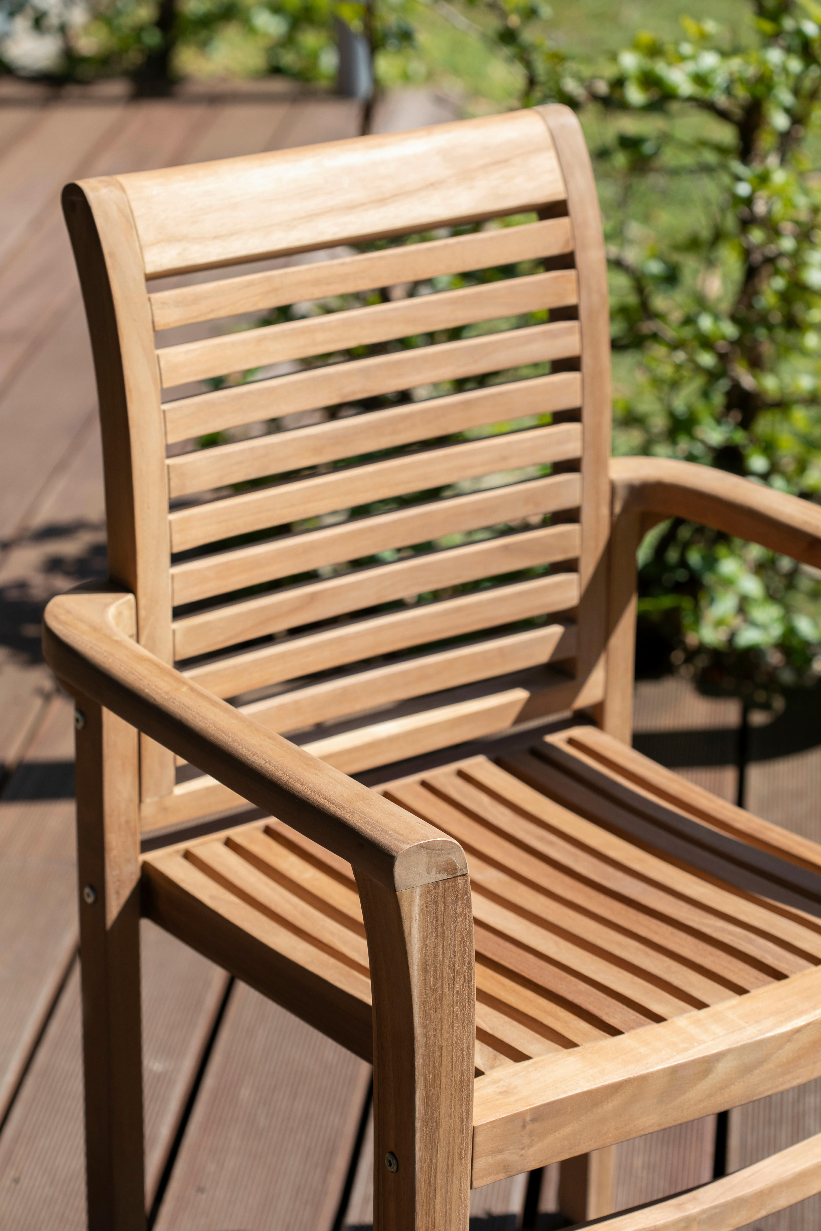 deVries Stapelsessel teak Teakholz B/H/L: ca. 52x92x63 cm Stapelsessel - teak (63,00/52,00/92,00cm) - deVries
