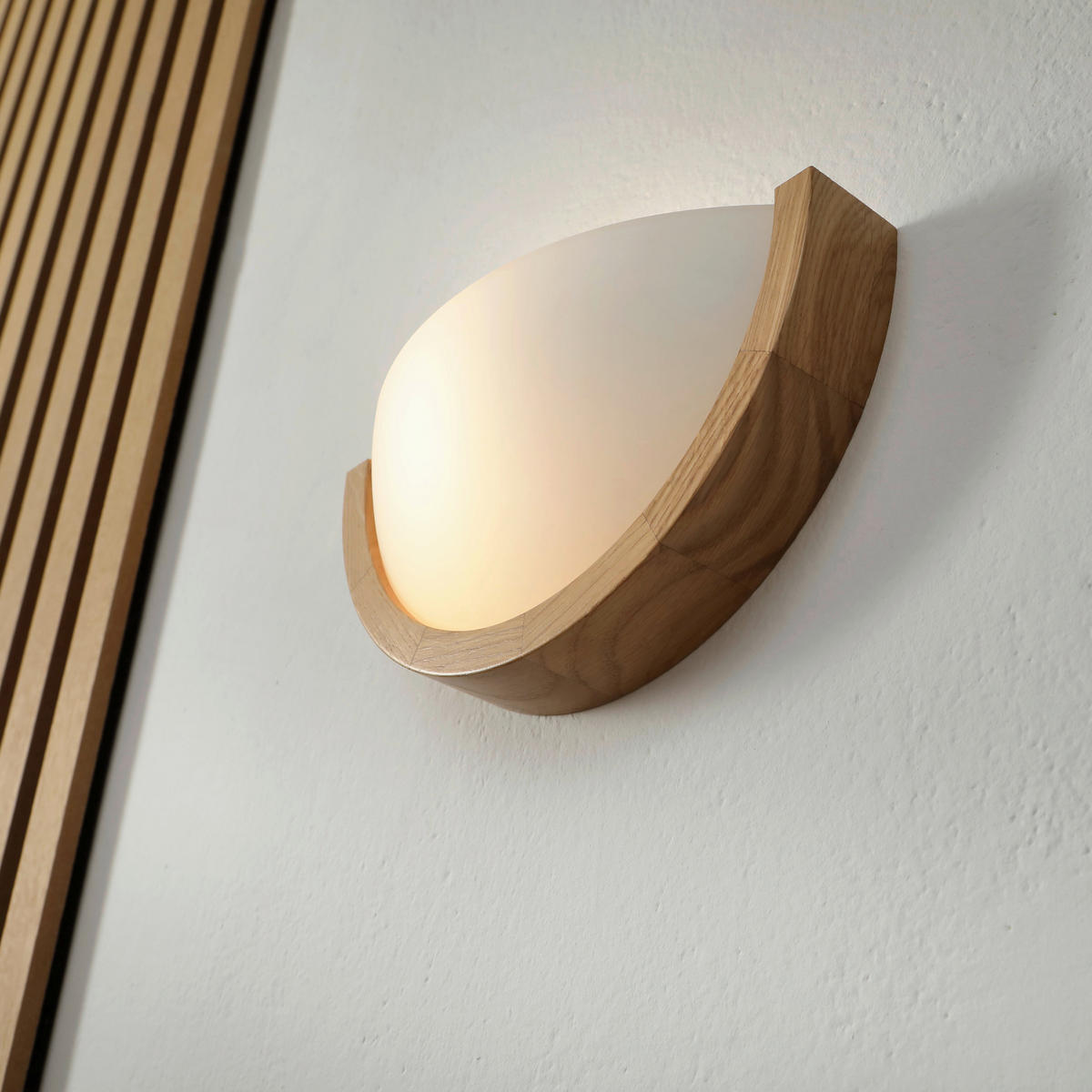 Lamkur Wandleuchte Eiche Holz Glas B/H/L: ca. 20x14x30 cm E27 1 Brennstellen Anello - Eiche (30,00/20,00/14,00cm) - Lamkur