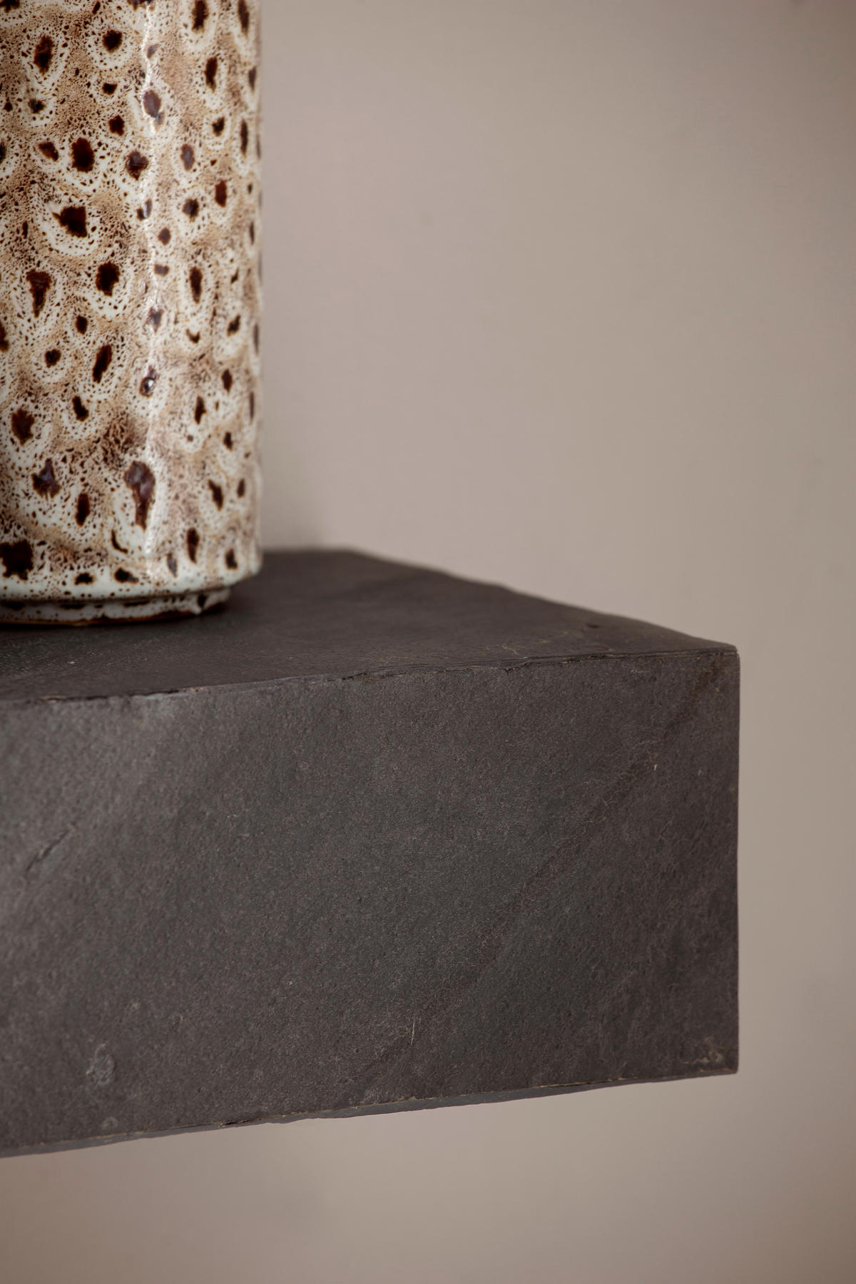 Wandregal grau B/H/T: ca. 60x10x20 cm Wandregal - grau (60,00/10,00/20,00cm) - Wohnling