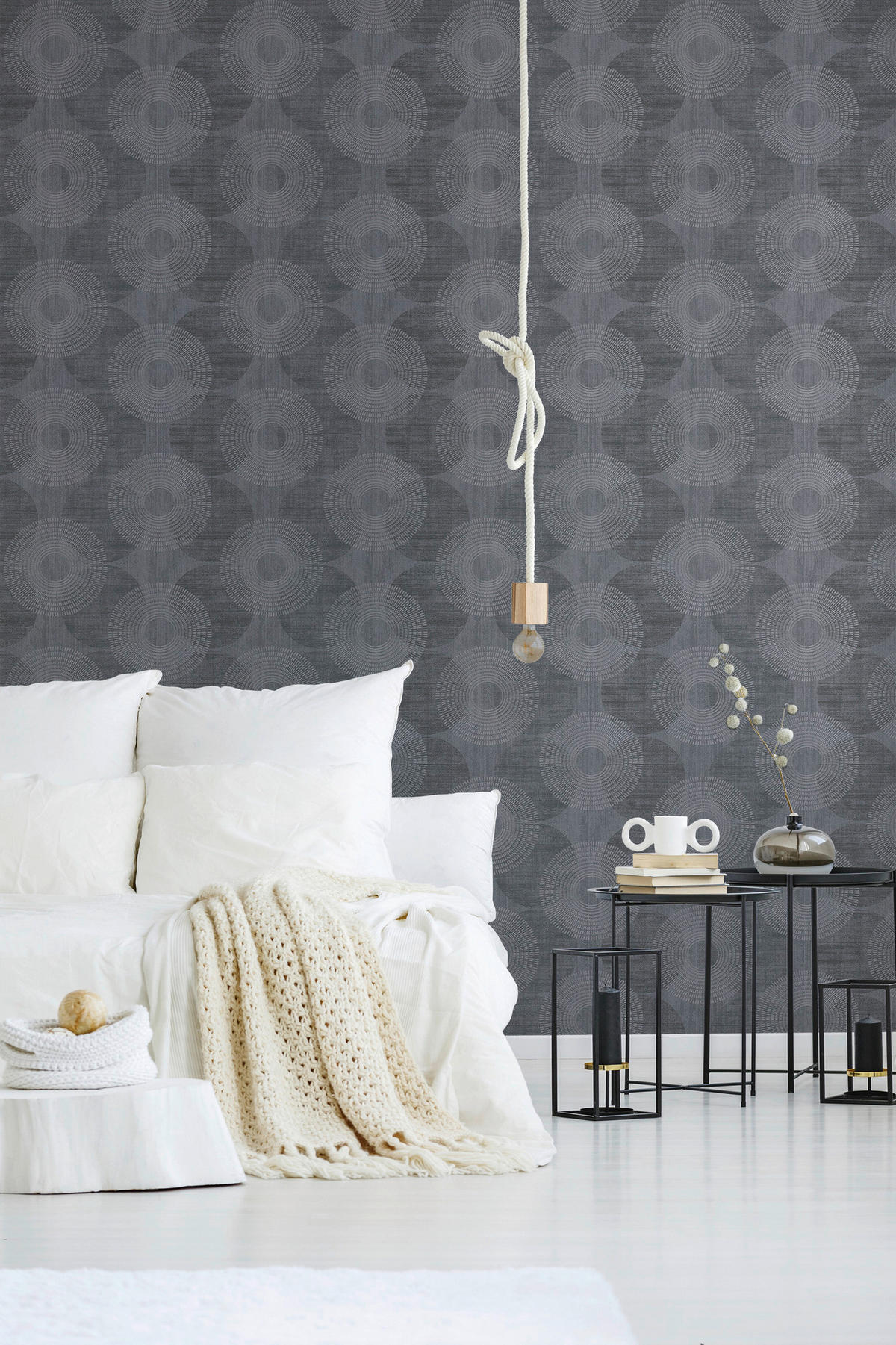 A.S.Creation Vliestapete Attractive Punkte schwarz B/L: ca. 53x1005 cm Attractive - schwarz (53,00/1005,00cm) - A.S.Creation