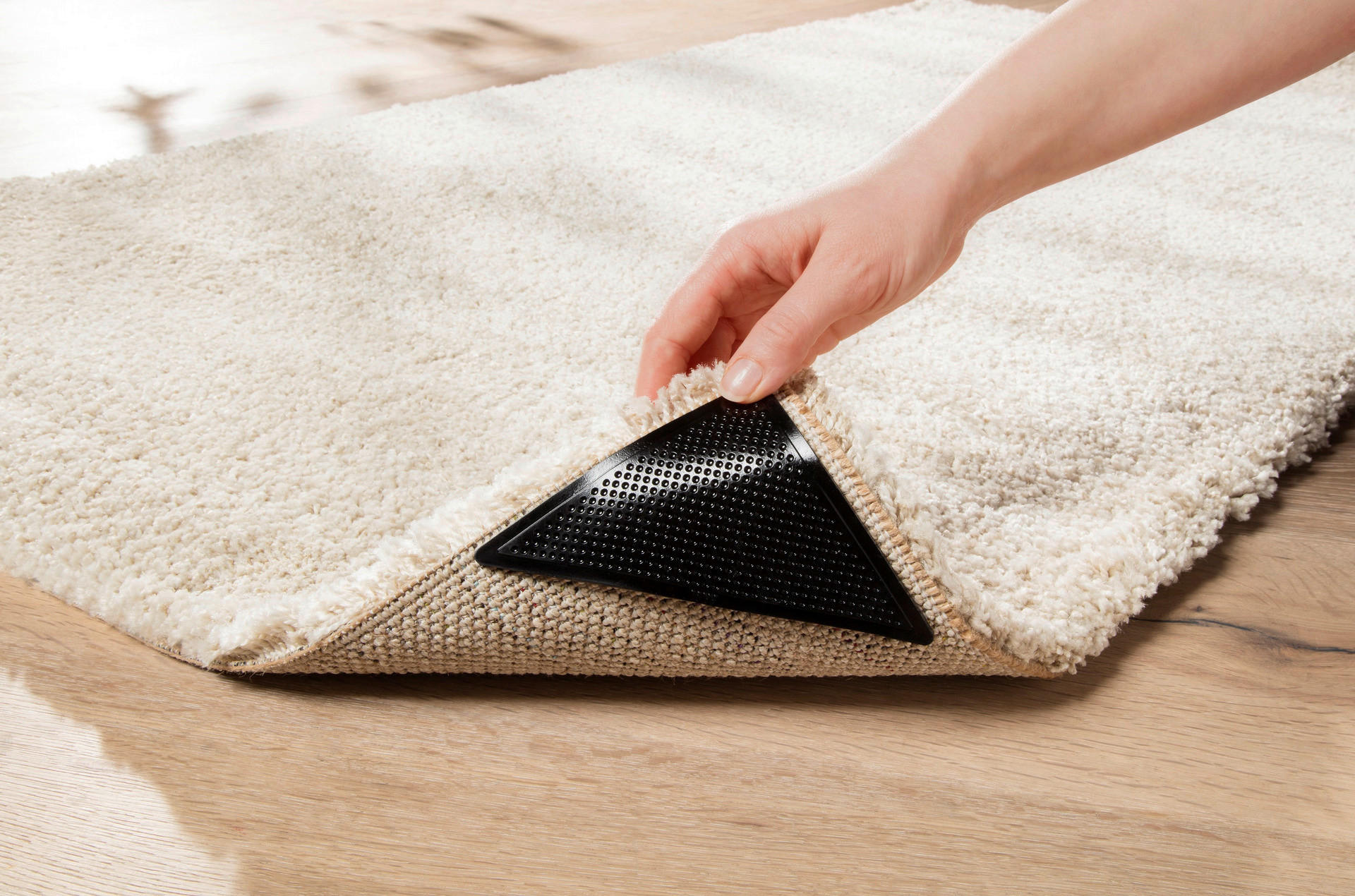 Teppichklebeecke schwarz B/L: ca. 15x7,5 cm Teppichklebeecken_4erSet 15x7,5cm - schwarz (15,00/7,50cm)