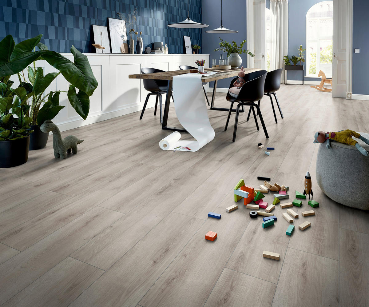 Laminatboden Sommer ca. 2,694 m² im Paket  B/L: ca. 24,4x138 cm pro Paket Sommer ca. 2,694 m² im Paket - hellgrau (24,40/138,00cm)