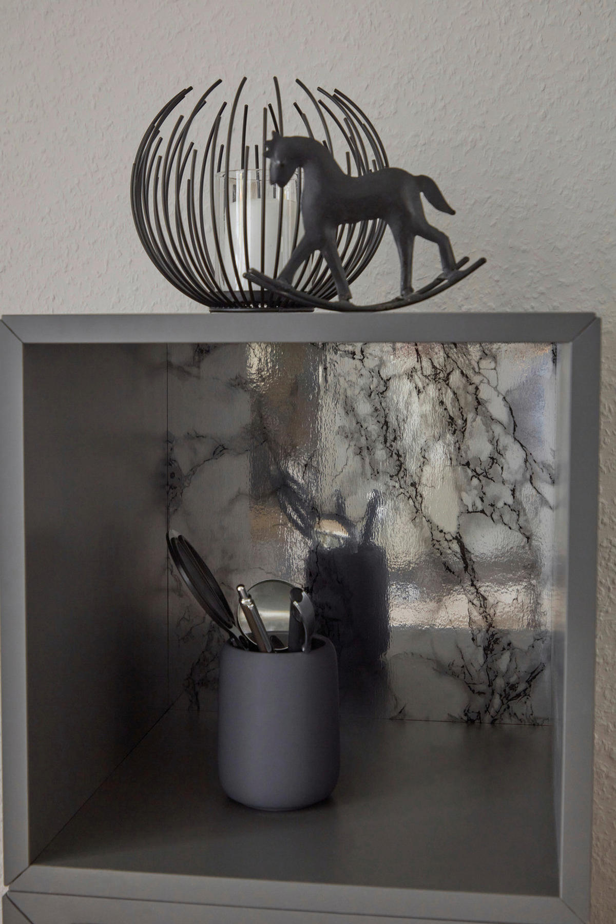 d-c-fix Klebefolie Metallic silber schwarz B/L: ca. 67,5x200 cm Klebefolie_d-c-fix_F3478035 - schwarz/silber (67,50/200,00cm) - d-c-fix