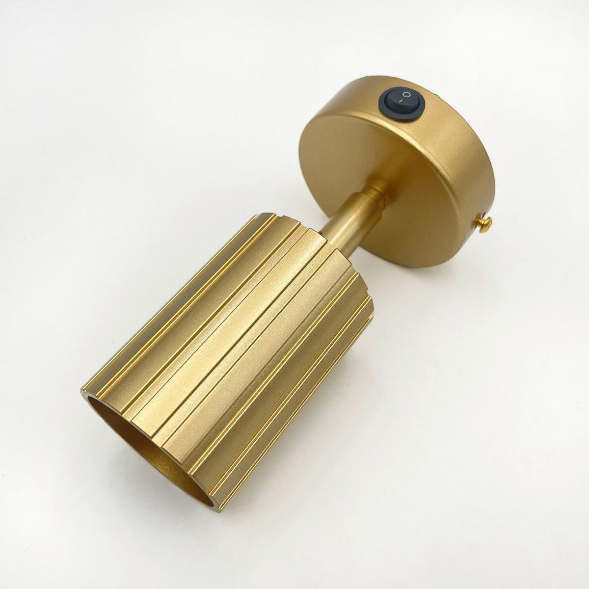 Lamkur Wandleuchte gold Stahl B/H/L: ca. 8x16x8 cm GU10 1 Brennstellen Prisma - gold (8,00/8,00/16,00cm) - Lamkur