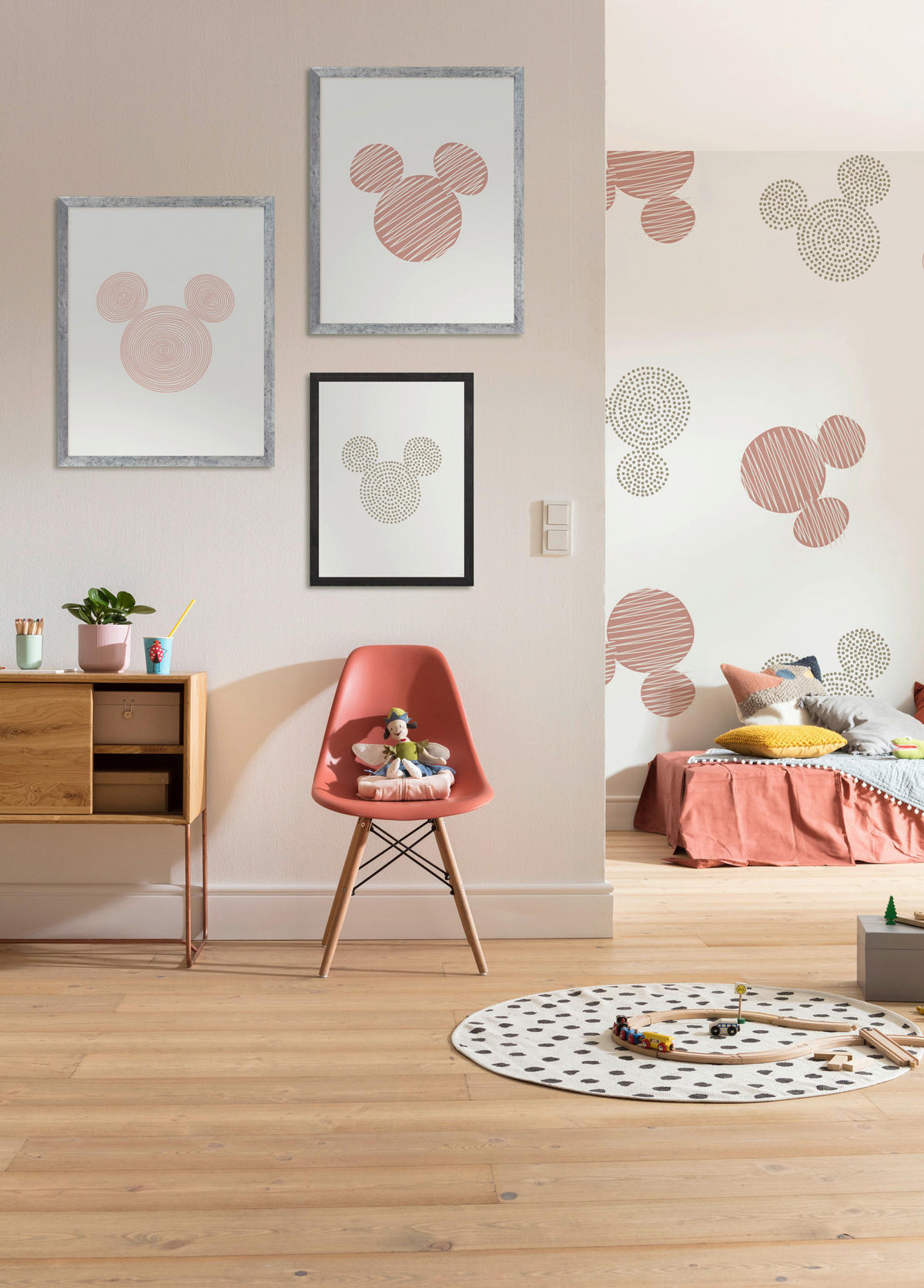 Komar Fototapete Mickey´s Cuties Disney B/L: ca. 300x250 cm Mickey´s Cuties - (300,00/250,00cm) - Komar