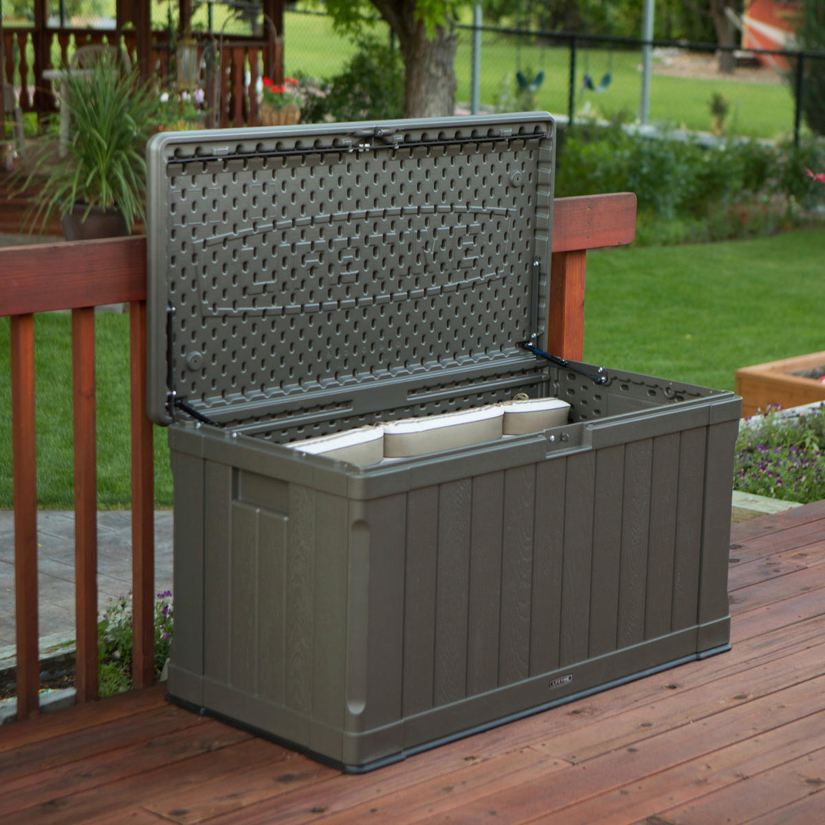 Lifetime Kissenbox Premium 440L braun Kunststoff B/H/T: ca. 128x67x64 cm Premium 440L - braun (128,00/67,00/64,00cm) - Lifetime