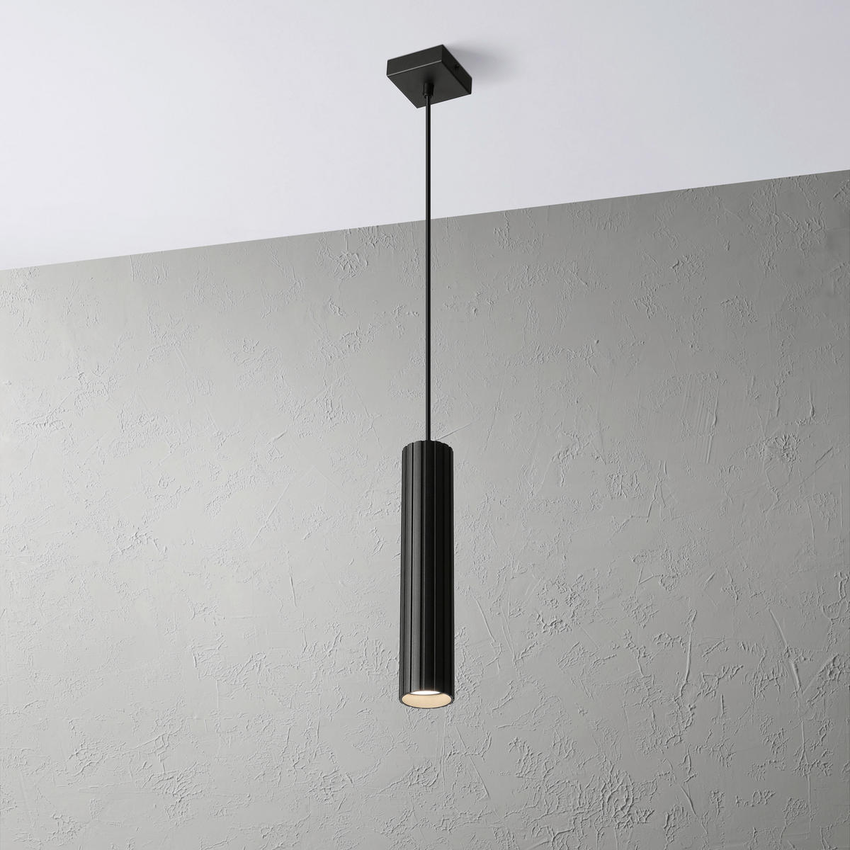 Lamkur Strahler schwarz Stahl B/H/L: ca. 6,5x118x6,5 cm 1 Brennstellen Prisma - schwarz (6,50/6,50/118,00cm) - Lamkur