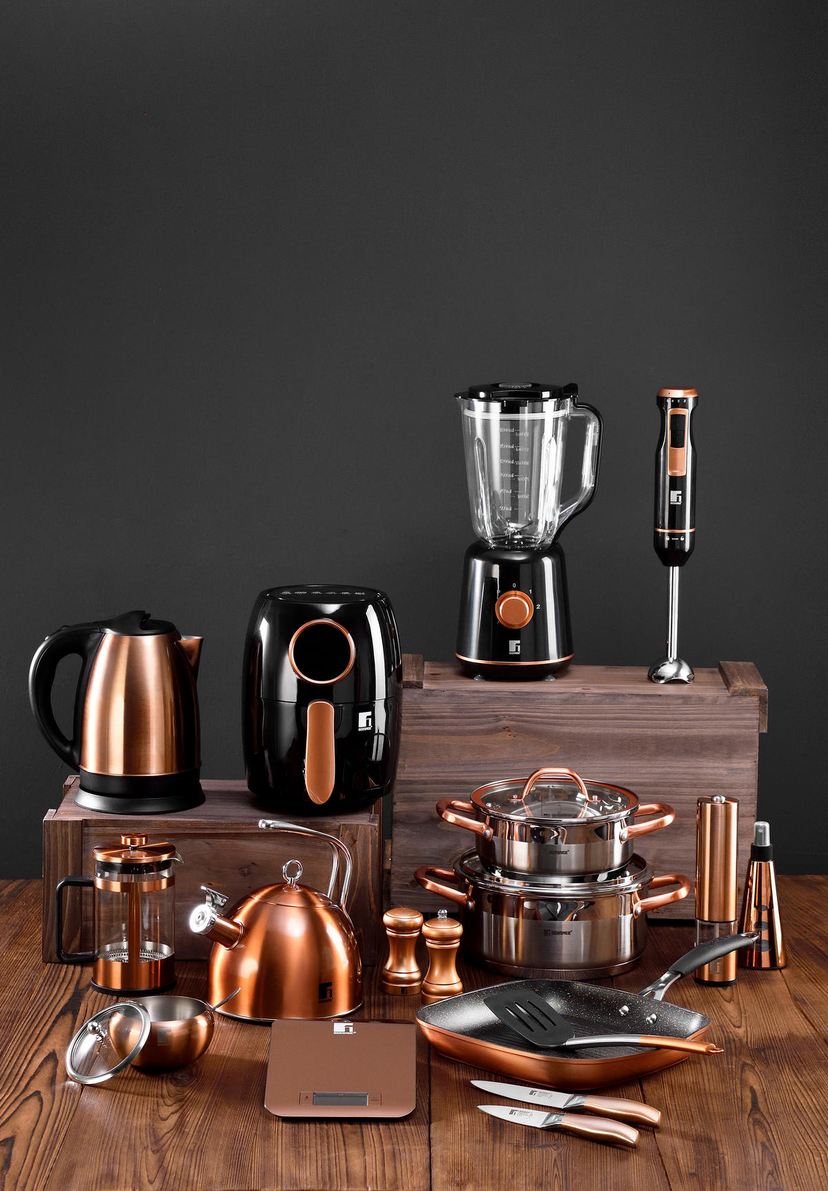 BERGNER Entsafter COPPER - schwarz (27,00/17,00/32,50cm) - BERGNER