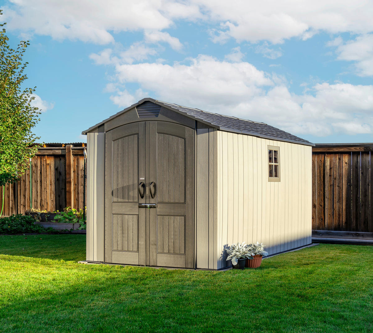 Lifetime Gerätehaus Utah grau B/H/L: ca. 206,2x264,4x426,5 cm Utah - grau (426,50/206,20/264,40cm) - Lifetime