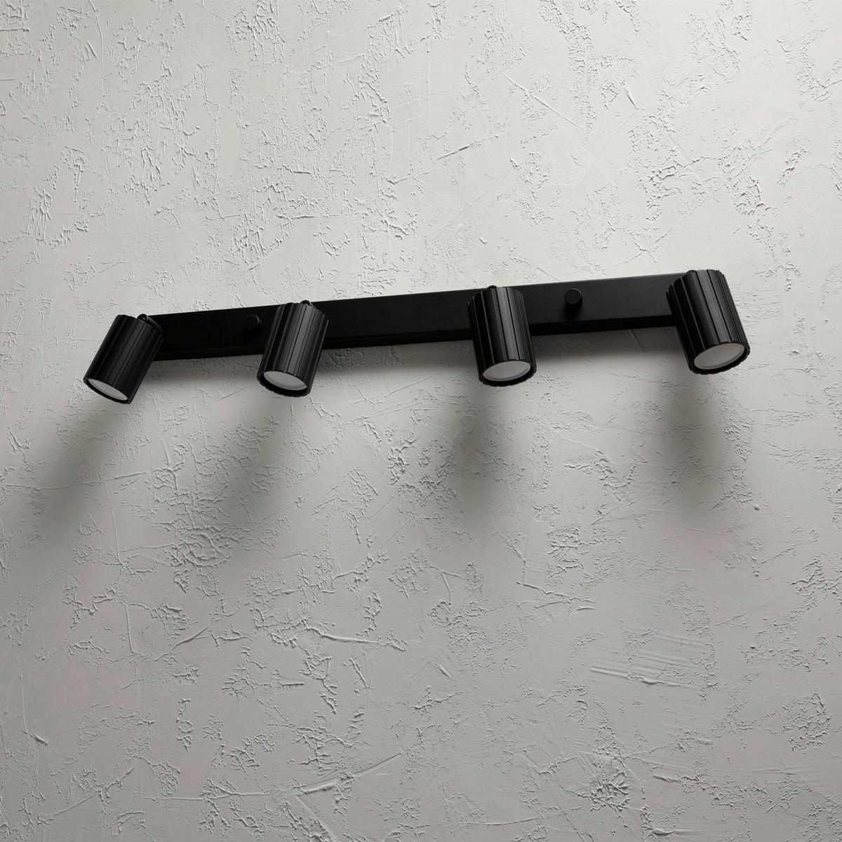 Lamkur Strahler schwarz Stahl B/H/L: ca. 6,5x16,5x81 cm 4 Brennstellen Prisma - schwarz (81,00/6,50/16,50cm) - Lamkur