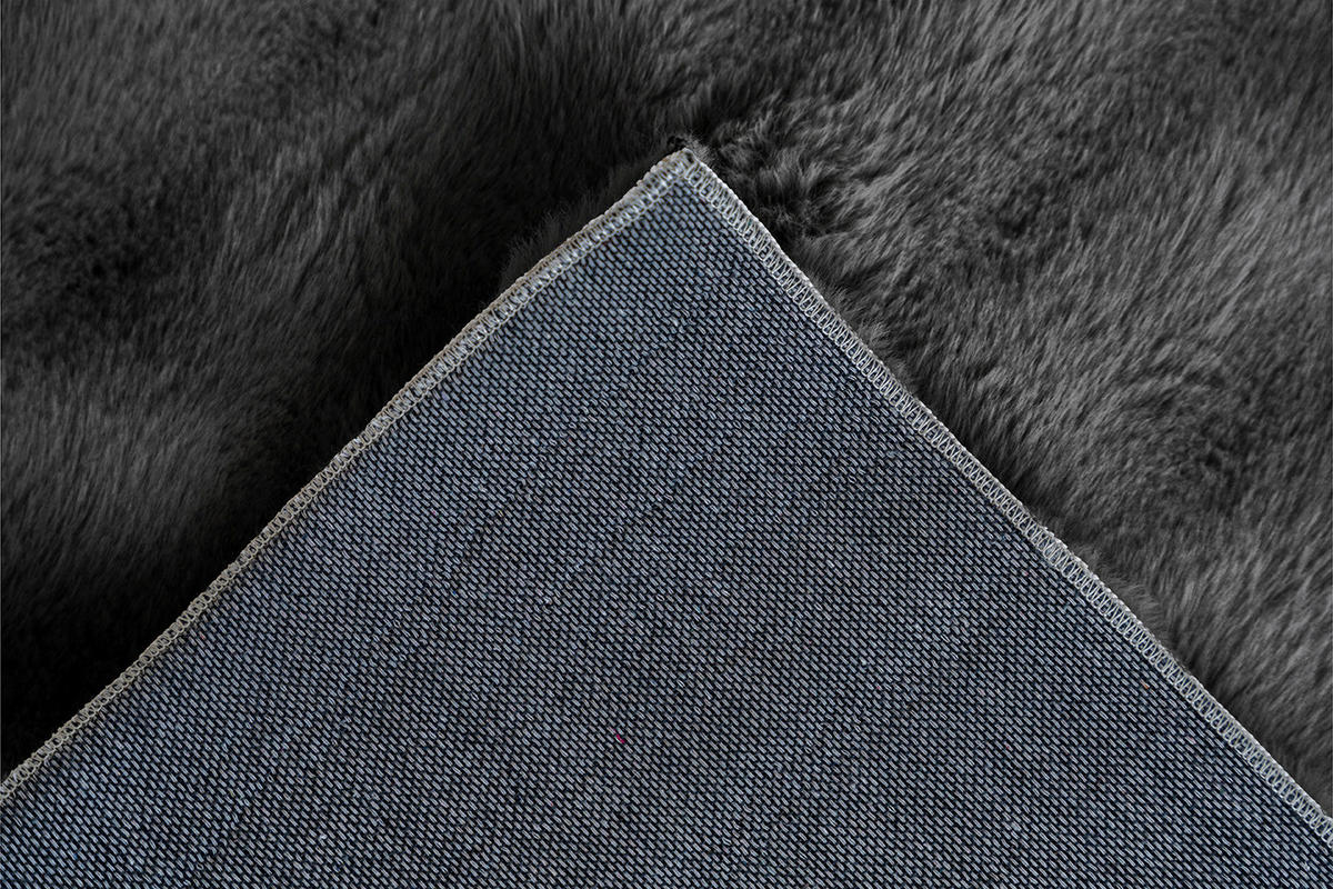 Padiro Hochflorteppich Hailey 125 schwarz B/H/L: ca. 80x3x150 cm Hailey 125 - schwarz (150,00/80,00/3,00cm) - Padiro