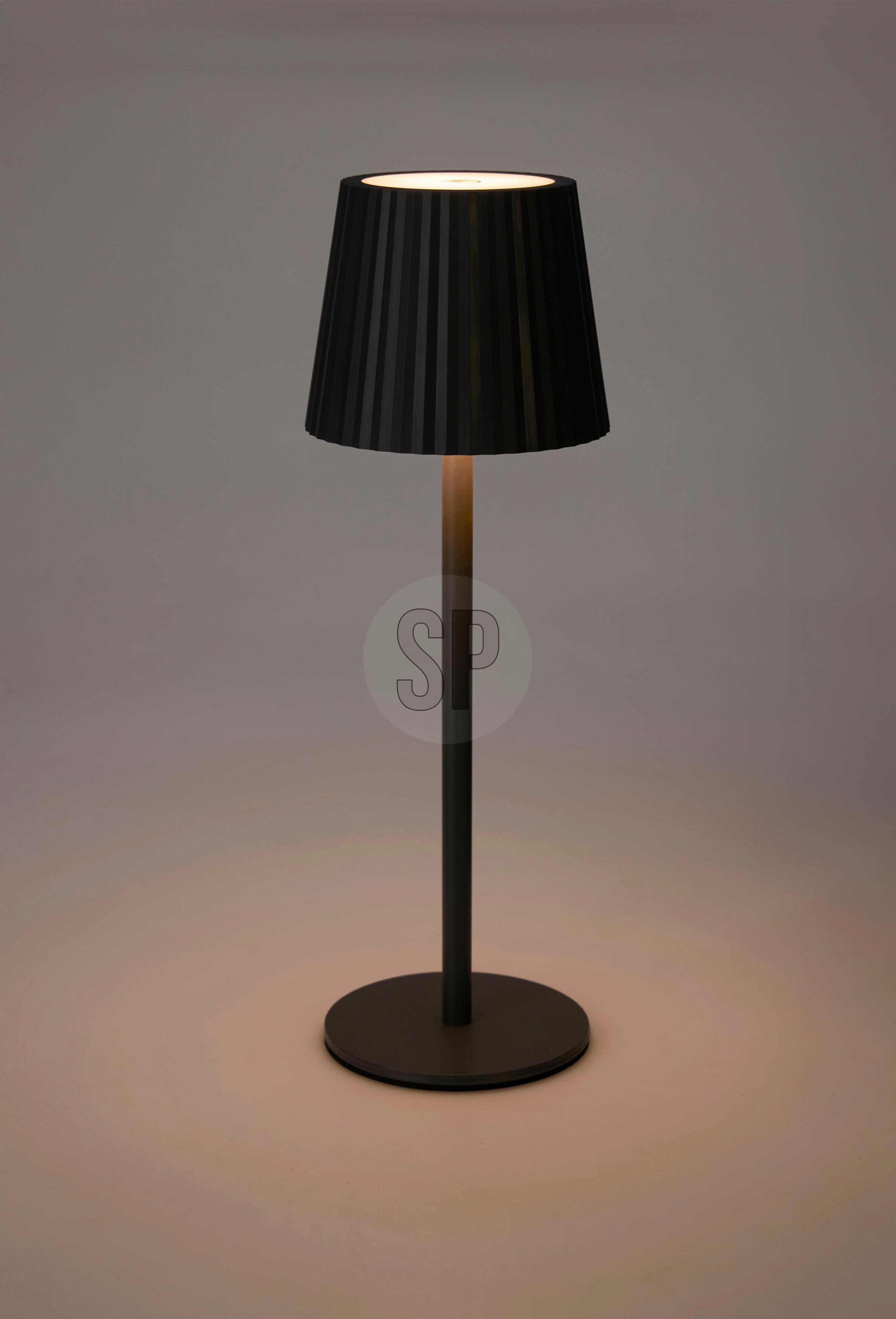 Thumbnail - Tischlampe grau Kunststoff B/H/L: ca. 9,3x9,3x28 cm