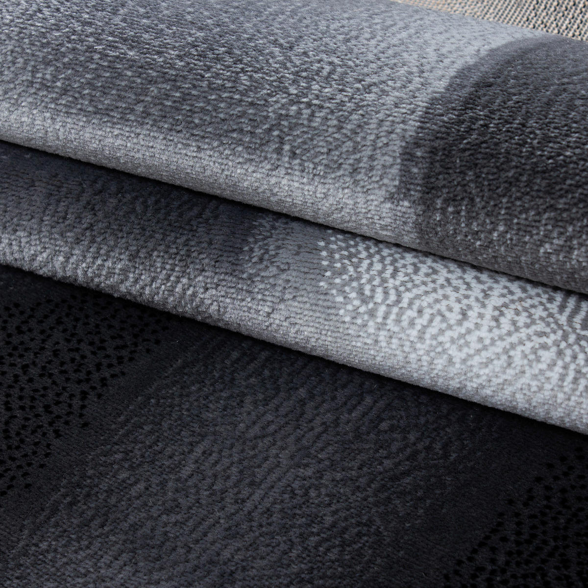Ayyildiz Teppich PLUS schwarz B/L: ca. 200x290 cm PLUS - schwarz (200,00/290,00cm) - Ayyildiz