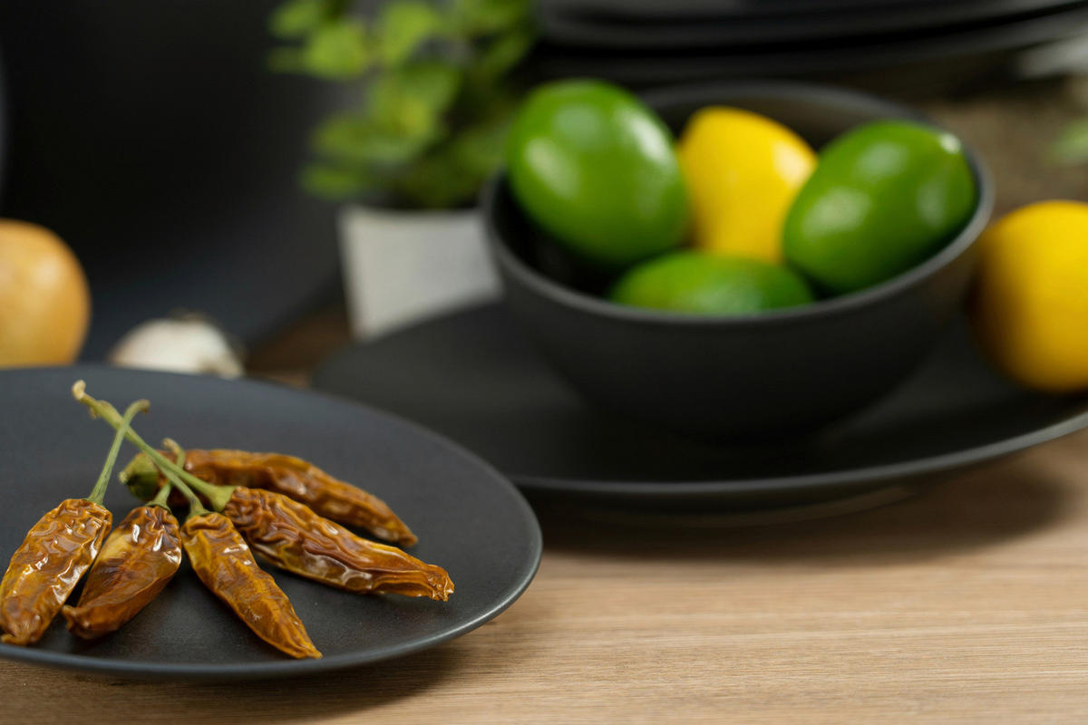 CreaTable Tafelservice Soft Touch mattschwarz Keramik 12 tlg. Soft Touch - mattschwarz - CreaTable