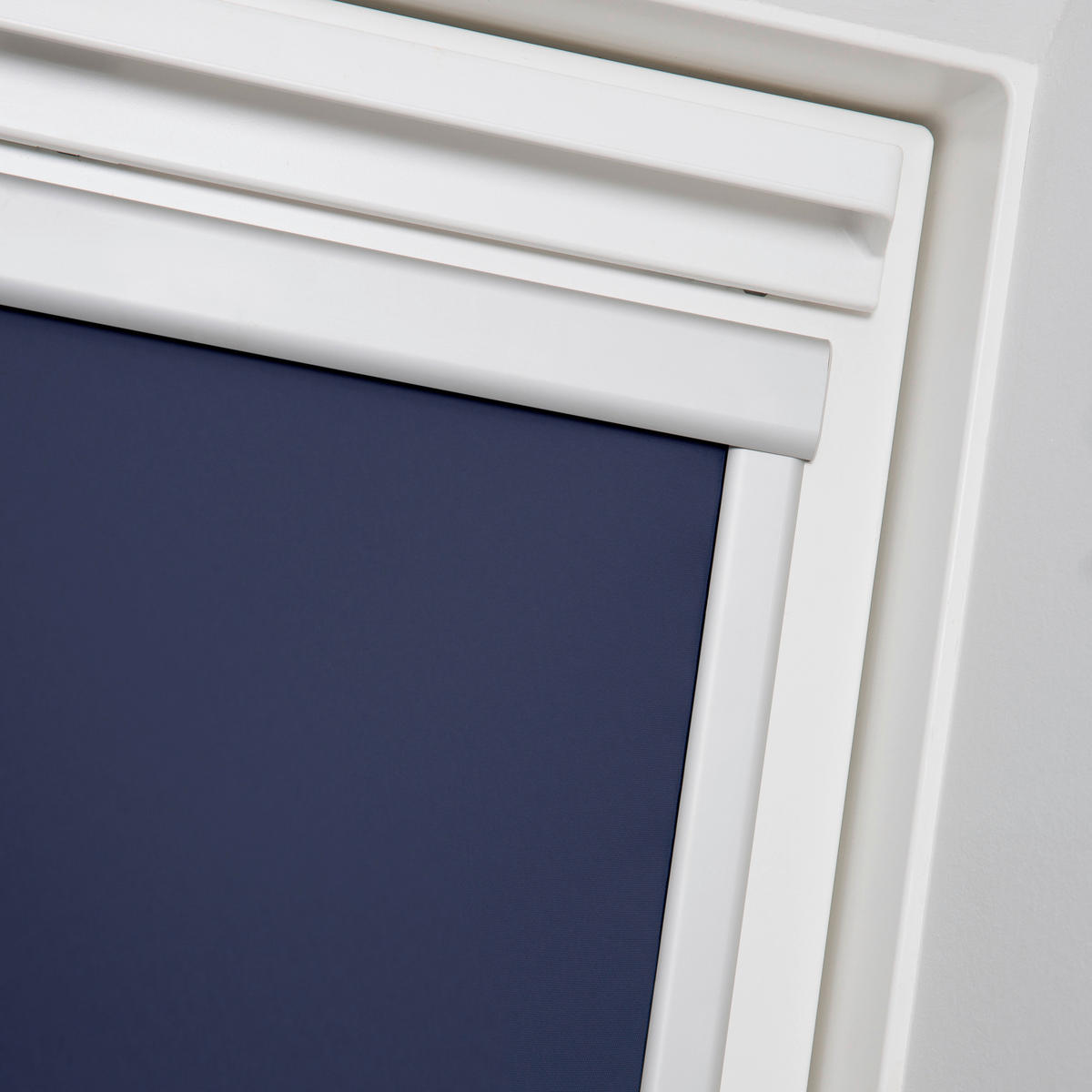 Dachfensterrollo Skylight VD blau B/L: ca. 38,3x54 cm Skylight VD - blau (38,30/54,00cm) - LICHTBLICK