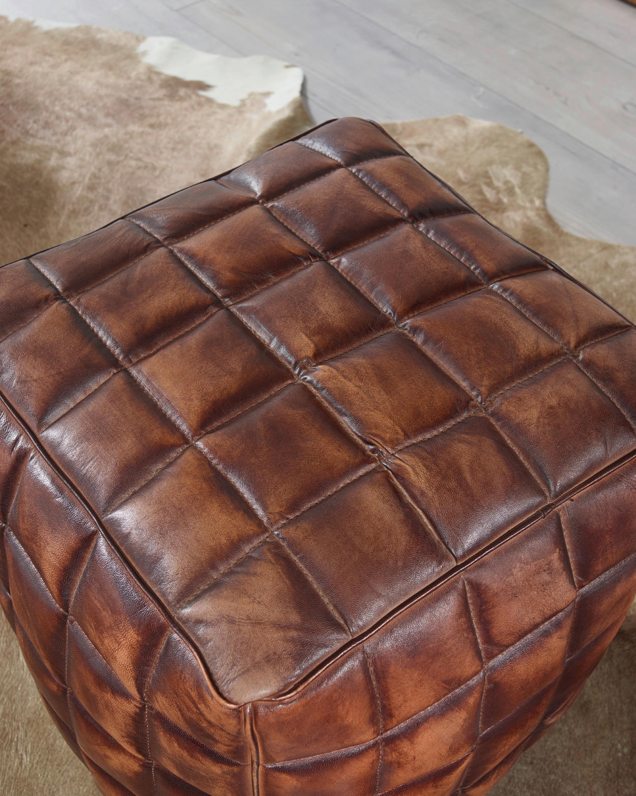 Wohnling Sitzhocker braun Leder B/H/T: ca. 39x41x39 cm Sitzwürfel - braun (39,00/41,00/39,00cm) - Wohnling