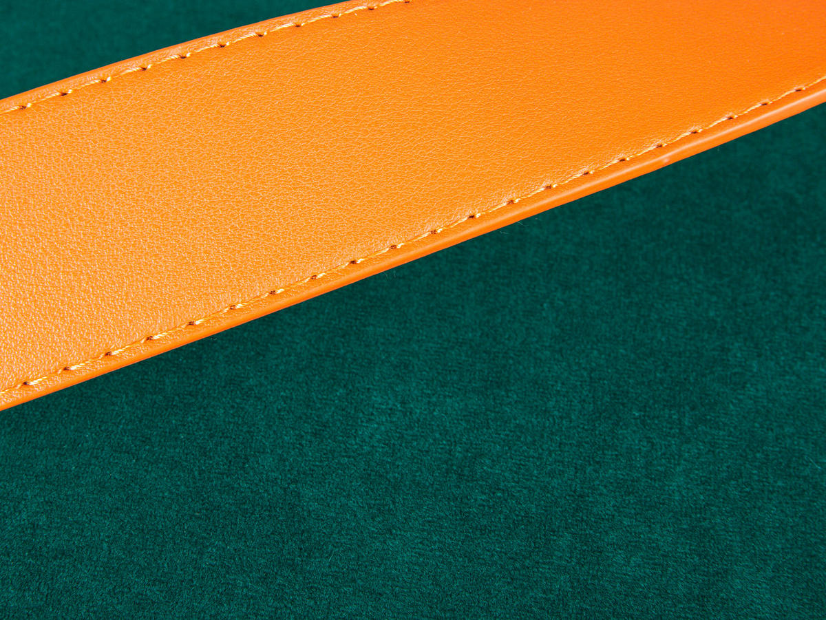 Inter Link Hocker Papua grün MDF Samtoptik B/H/T: ca. 35x45x35 cm Papua - grün (35,00/45,00/35,00cm) - Inter Link