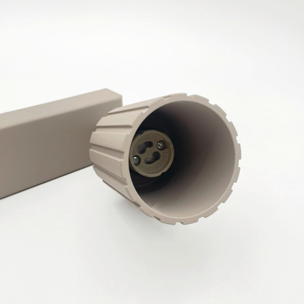 Lamkur Strahler beige Stahl B/H/L: ca. 6,5x16,5x117 cm 6 Brennstellen Prisma - beige (117,00/6,50/16,50cm) - Lamkur