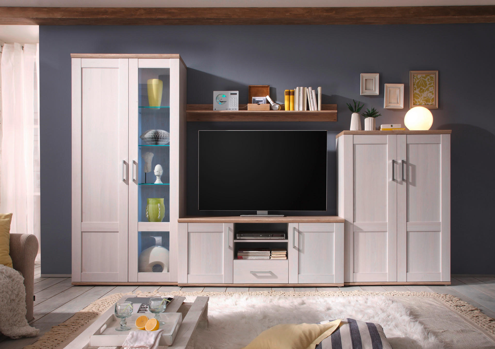 Wohnwand Romance Sibiu Lärche Nachbildung Eiche San-Remo Nachbildung B/H/T: ca. 329x201x50 cm Romance - Eiche (329,00/201,00/50,00cm)