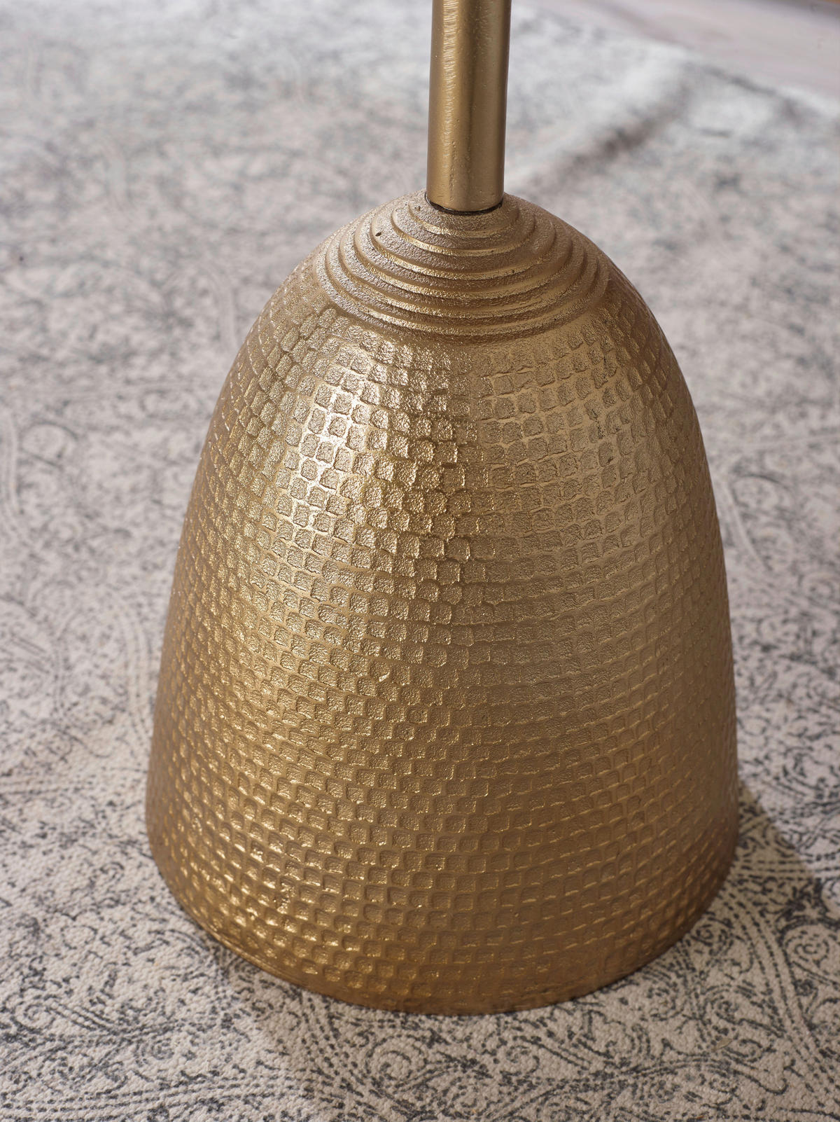 Beistelltisch gold B/H/T: ca. 33x53x33 cm Beistelltisch - gold (33,00/53,00/33,00cm) - Wohnling