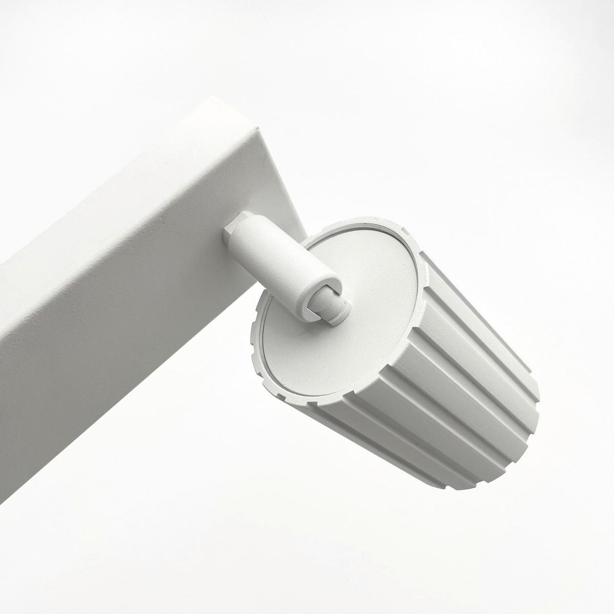 Lamkur Strahler weiß Stahl B/H/L: ca. 6,5x16,5x117 cm 6 Brennstellen Prisma - weiß (117,00/6,50/16,50cm) - Lamkur