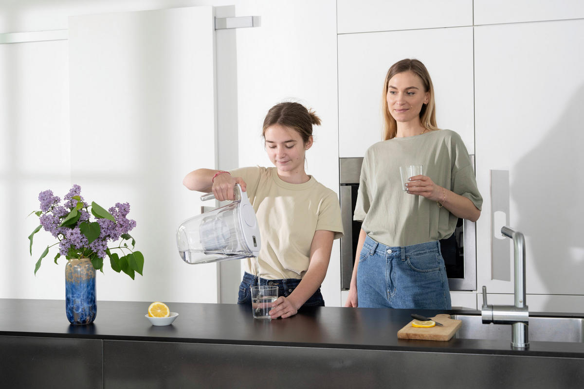 Wasserfilter-Kanne transparent Kunststoff Wasserfilter-Kanne AWP2933WHT - weiß/transparent