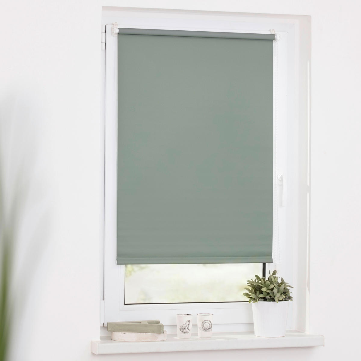 Verdunkelungsrollo salbei B/L: ca. 45x150 cm Rollo_VD_Klemmfix_verspannt - salbei (45,00/150,00cm) - LICHTBLICK