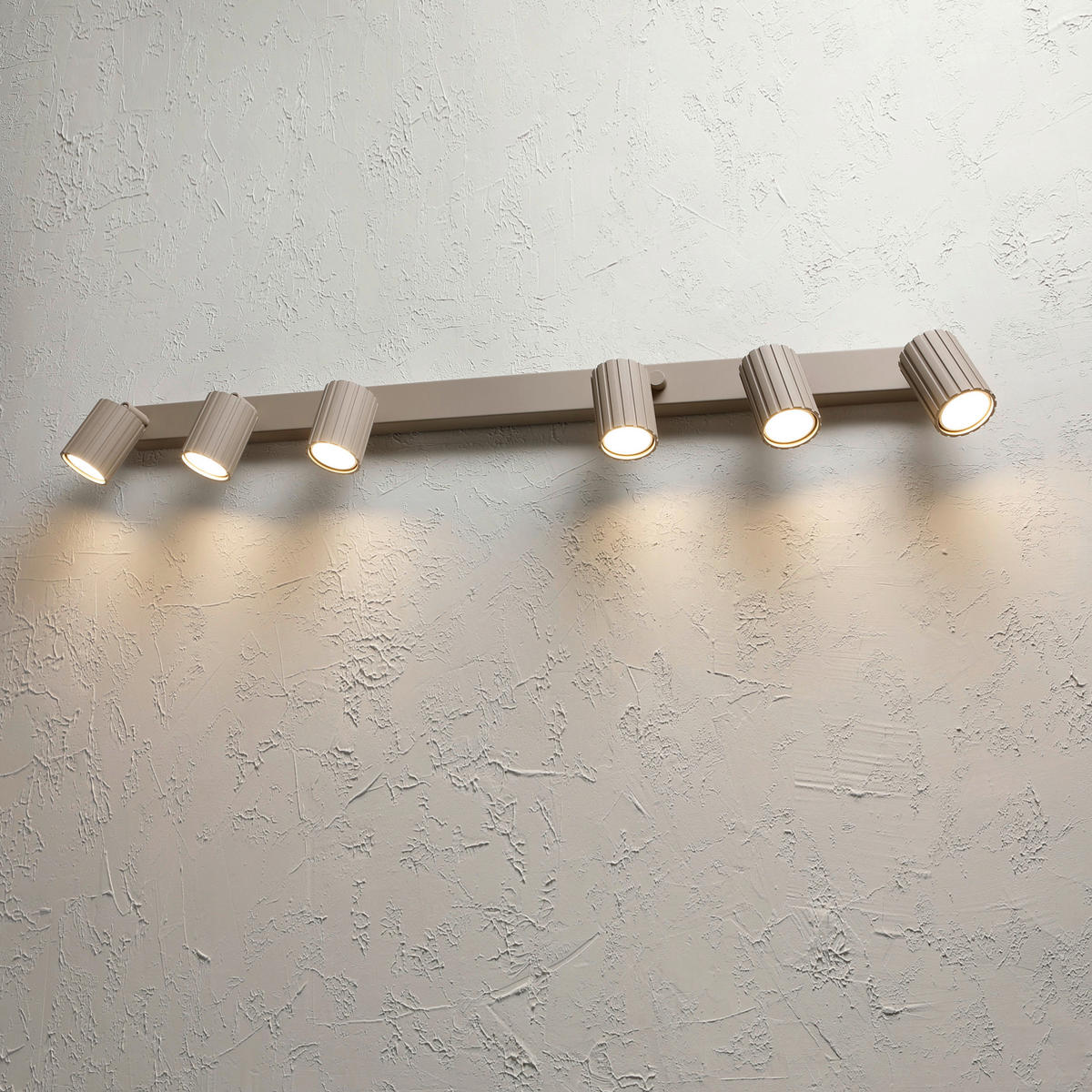 Lamkur Strahler beige Stahl B/H/L: ca. 6,5x16,5x117 cm 6 Brennstellen Prisma - beige (117,00/6,50/16,50cm) - Lamkur