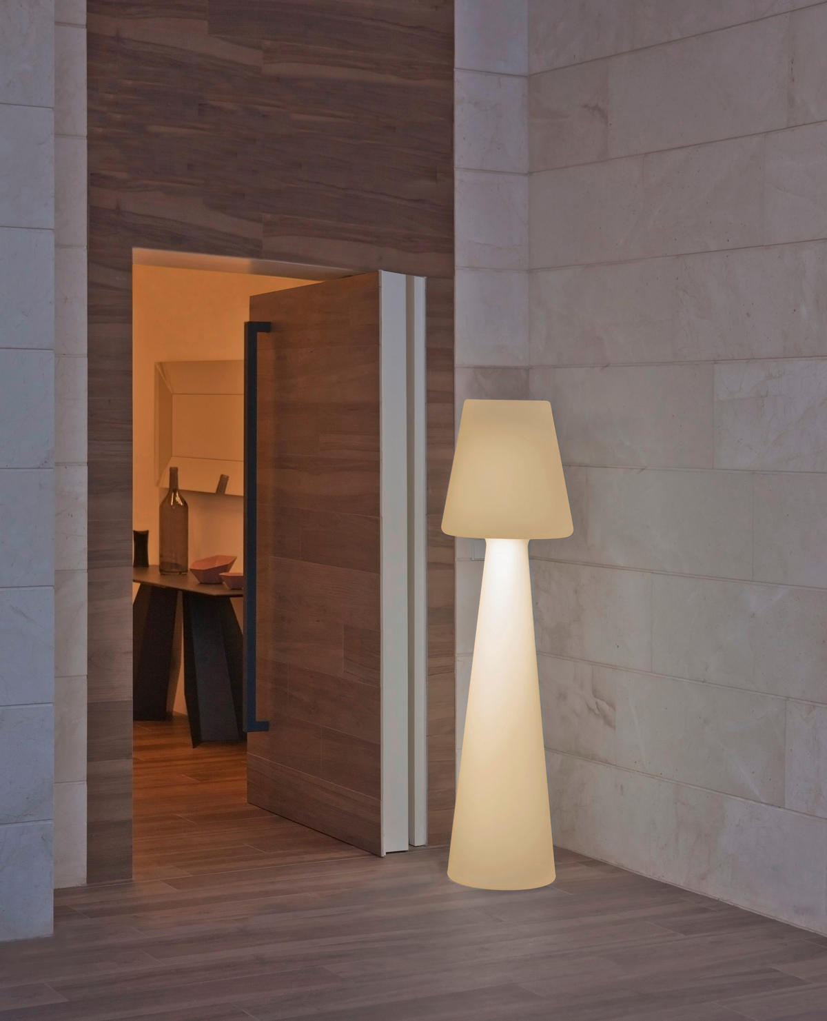 NewGarden LED-Stehleuchte weiß Kunststoff B/H/L: ca. 45x165x45 cm 1 Brennstellen LOLA 165 - weiß (45,00/45,00/165,00cm) - NewGarden
