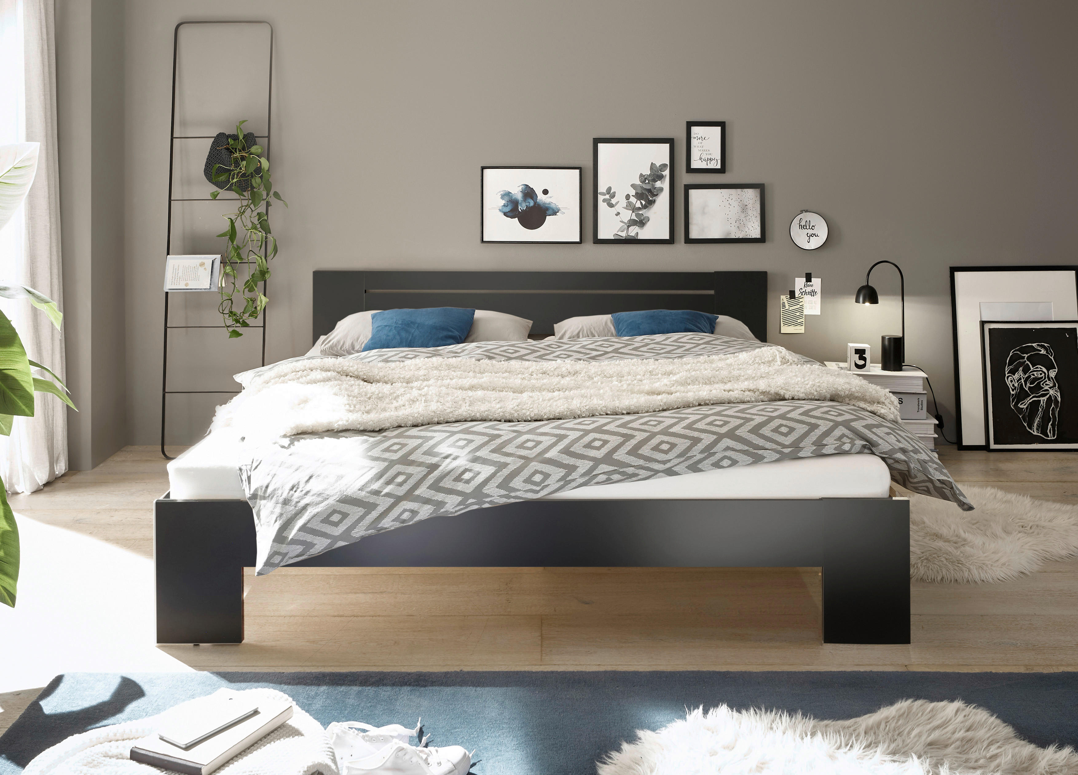 Futonbett Cannes schwarz Liegefläche B/L: ca. 180x200 cm Cannes - schwarz (185,00/71,00/204,00cm)