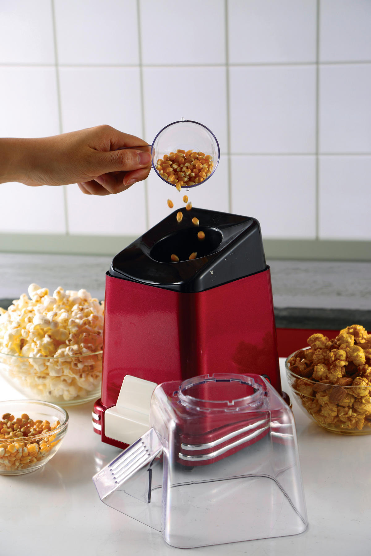 SWISS HOME Popcornautomat SH-6720 rot Kunststoff B/H/L: ca. 16,5x29,5x20 cm PARTY - rot (20,00/16,50/29,50cm) - SWISS HOME