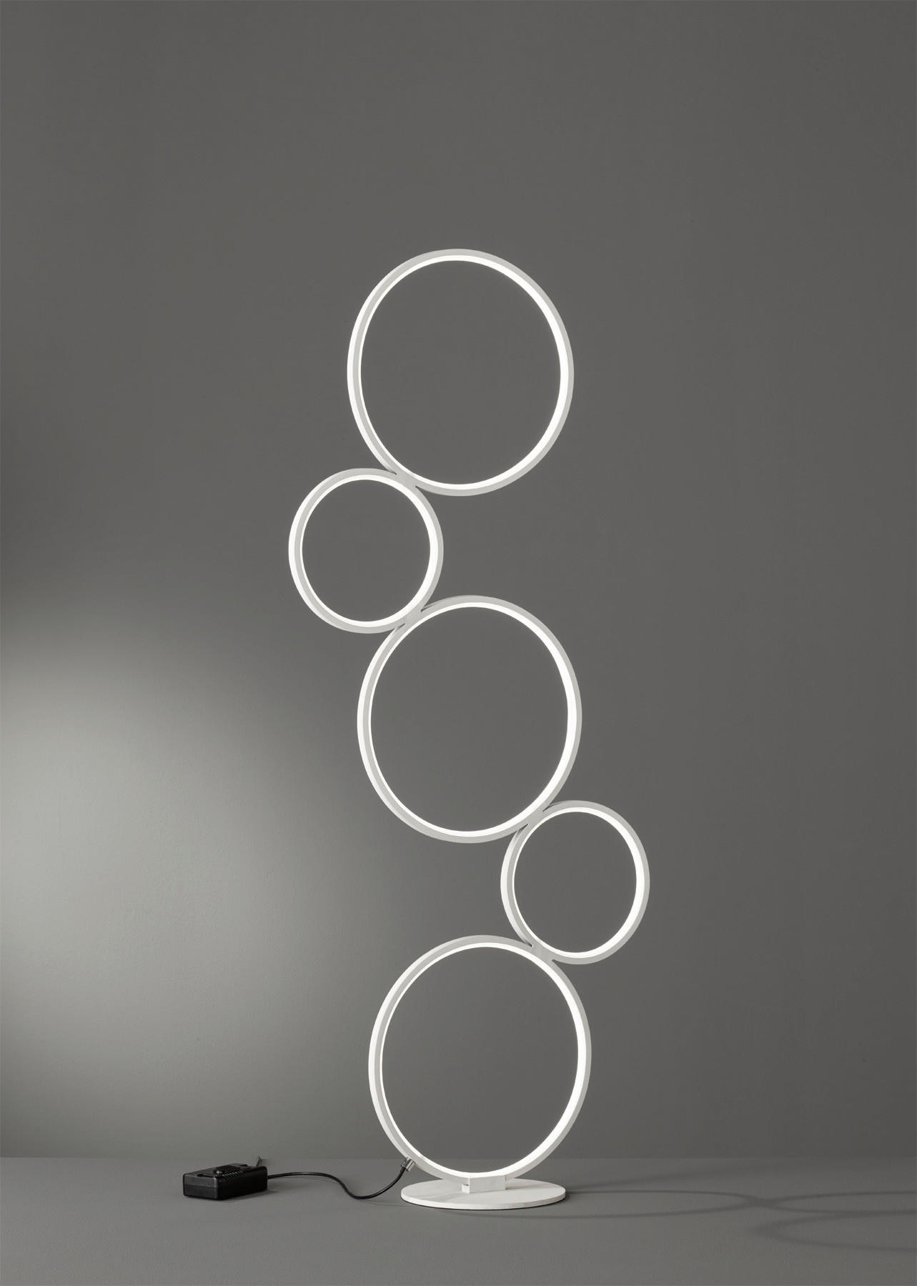 TRIO Stehleuchte 422610531 weiß Metall B/H: ca. 47x115 cm LED-Stehleuchte_Rondo - weiß (47,00/115,00cm) - Trio