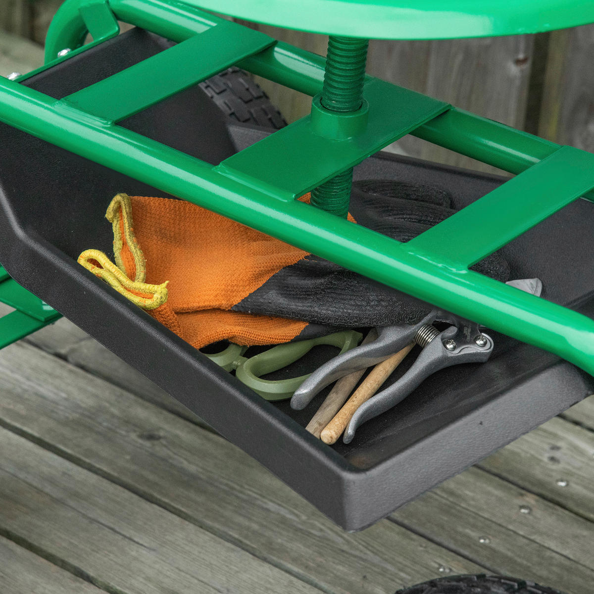 Outsunny Fahrbarer Gartensitz grün Gummi B/H/L: ca. 44,5x59x81 cm Gartenwagen_fahrbar - grün (81,00/44,50/59,00cm) - Outsunny