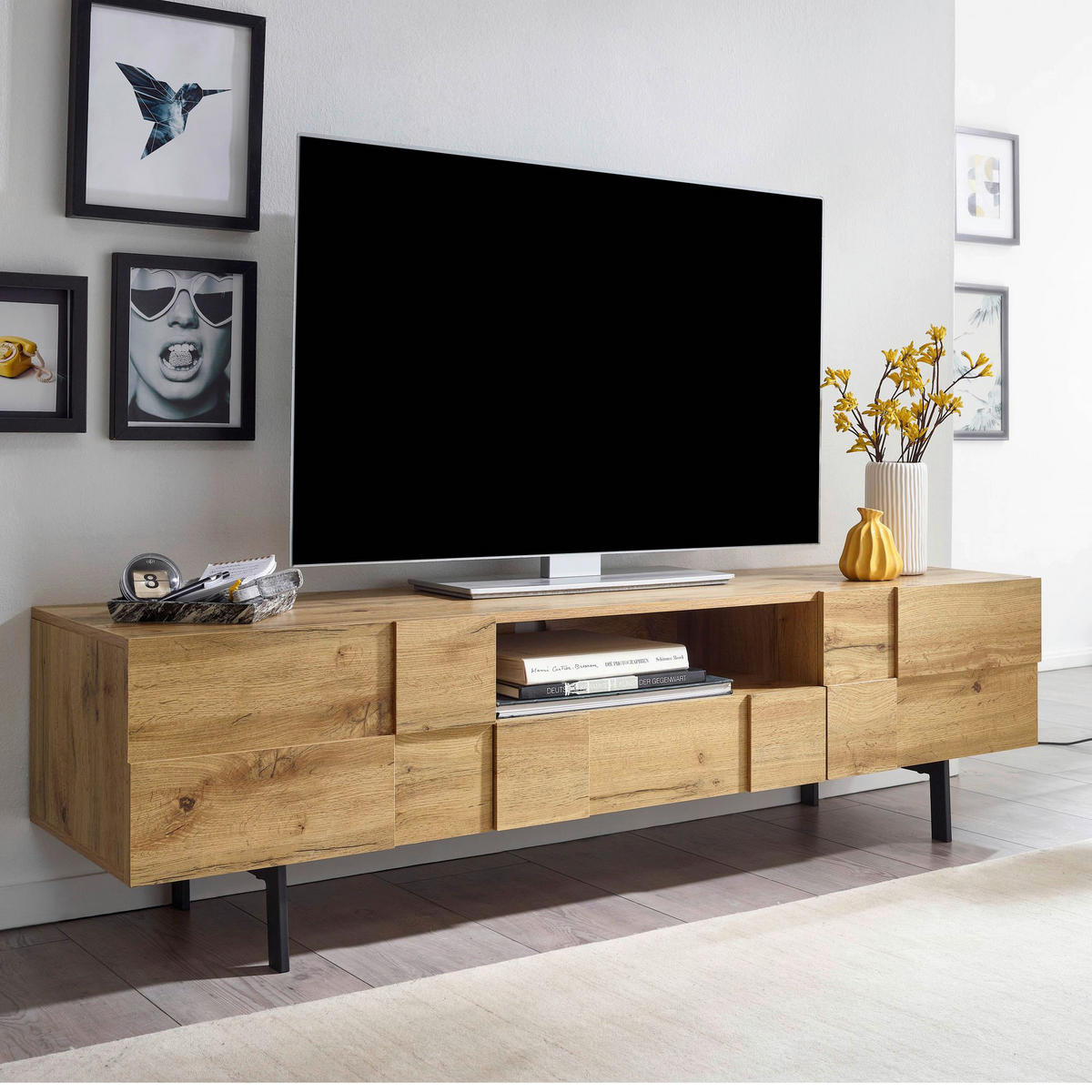 Lowboard Eiche Nachbildung B/H/T: ca. 160x46x43 cm Lowboard - Eiche (160,00/46,00/43,00cm) - Wohnling