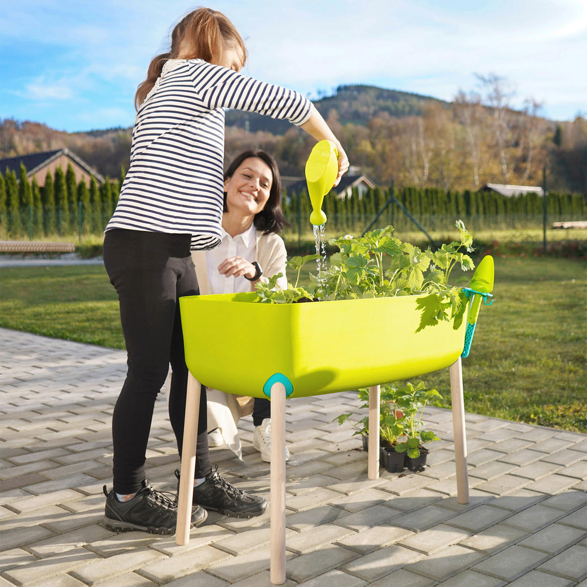 Gardenico Hochbeet für Kinder grün Holz B/H/L: ca. 38x56x76 cm Hochbeet_für_Kinder - grün (76,00/38,00/56,00cm) - Gardenico