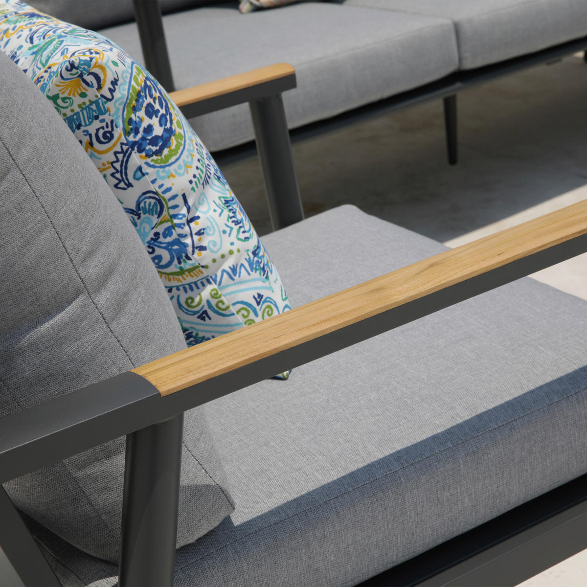 AXI Outdoor Living Loungeset Bibi braun Metall B/H/L: ca. 82,5x75,5x191,5 cm Bibi - braun/anthrazit (191,50/82,50/75,50cm) - AXI Outdoor Living