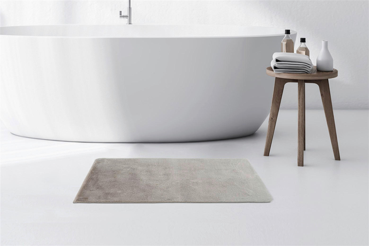Kayoom Kurzflorteppich Badematte Rabbit Light 325 hellgrau B/H/L: ca. 50x2,4x90 cm Badematte Rabbit Light 325 - hellgrau (90,00/50,00/2,40cm) - Kayoom