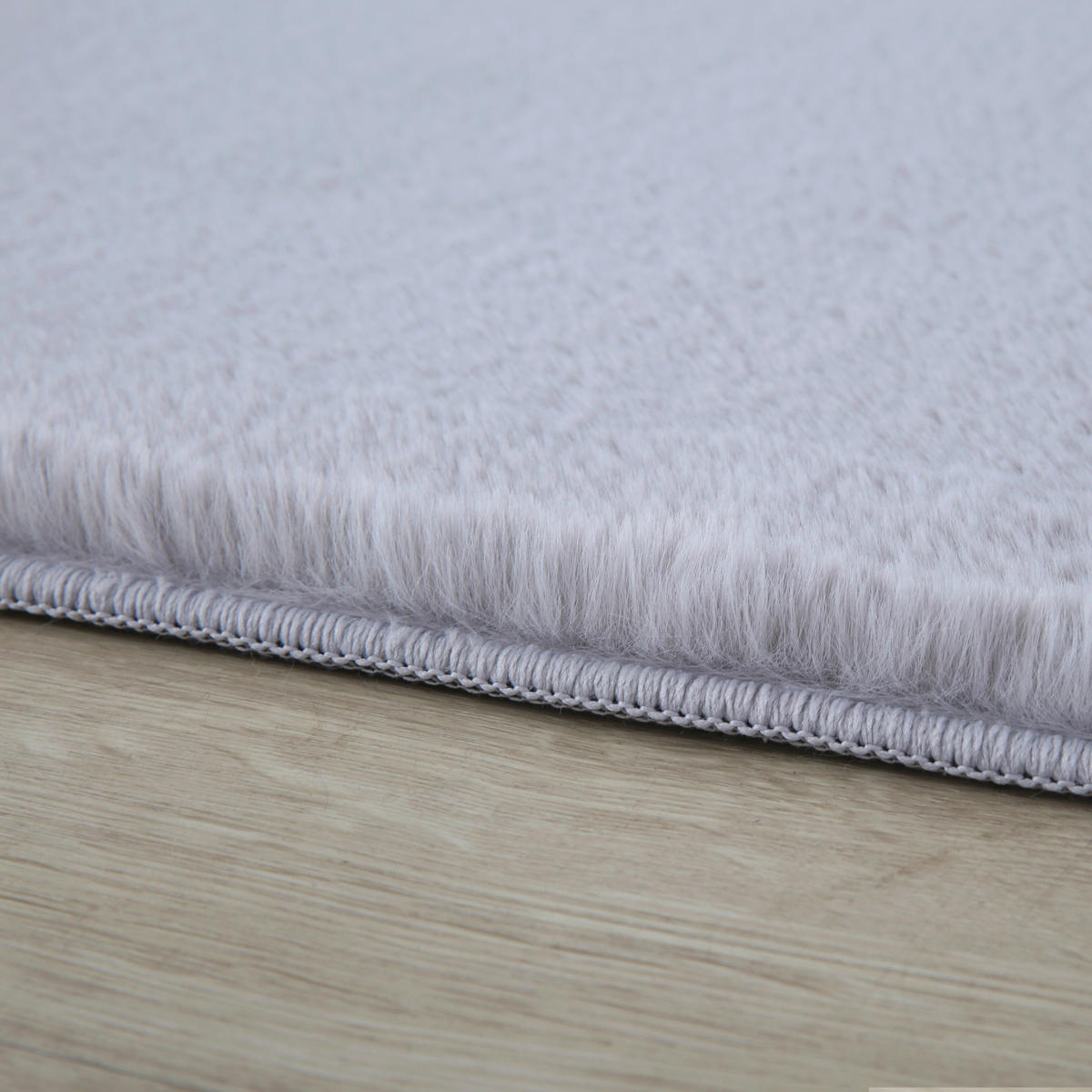 Ayyildiz Teppich POUFFY silber B/L: ca. 60x110 cm POUFFY - silber (60,00/110,00cm) - Ayyildiz