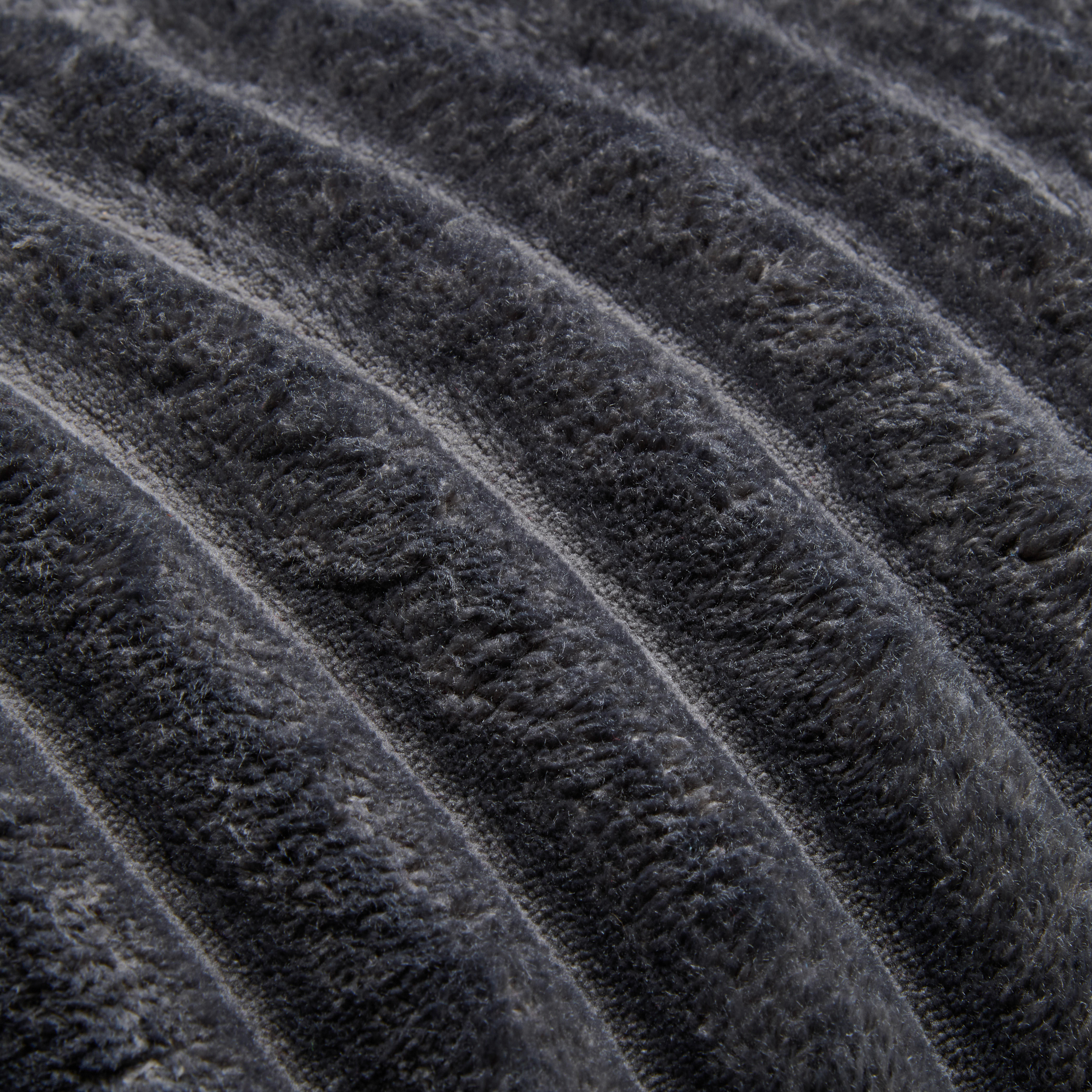 Dekokissen Luxus Flanell Luxus - anthrazit (70,00/50,00cm) - POCOline