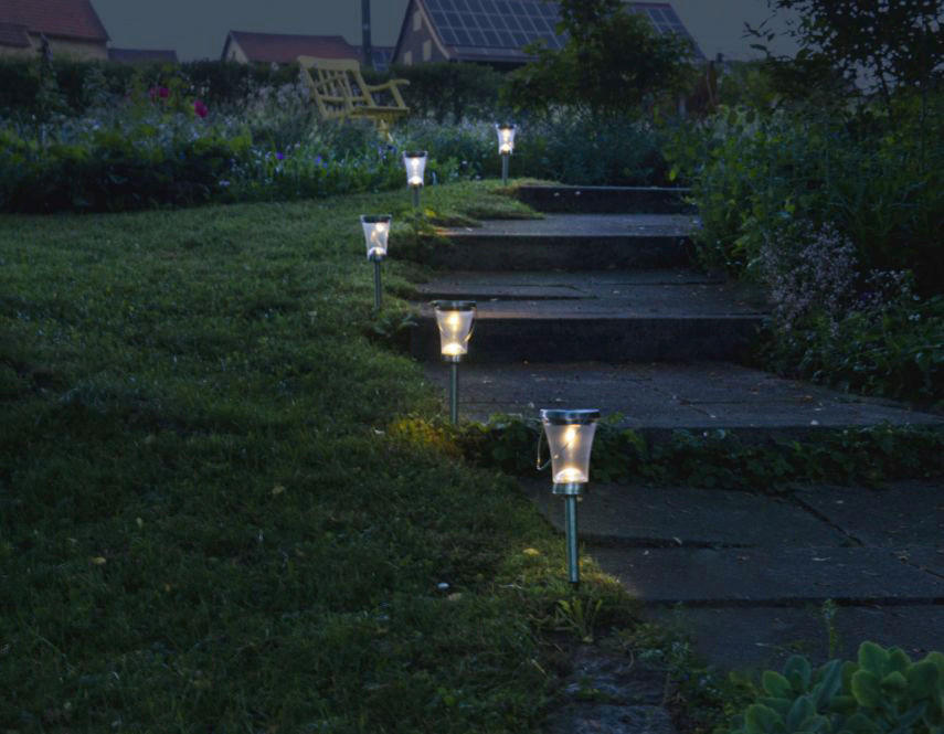 LED Deko Solarleuchte 8er-Set NV5146408 silber Edelstahl Acryl H/D: ca. 40x9 cm LED Deko Solarleuchte 8er-Set - silber (9,00/40,00cm) - Näve Leuchten