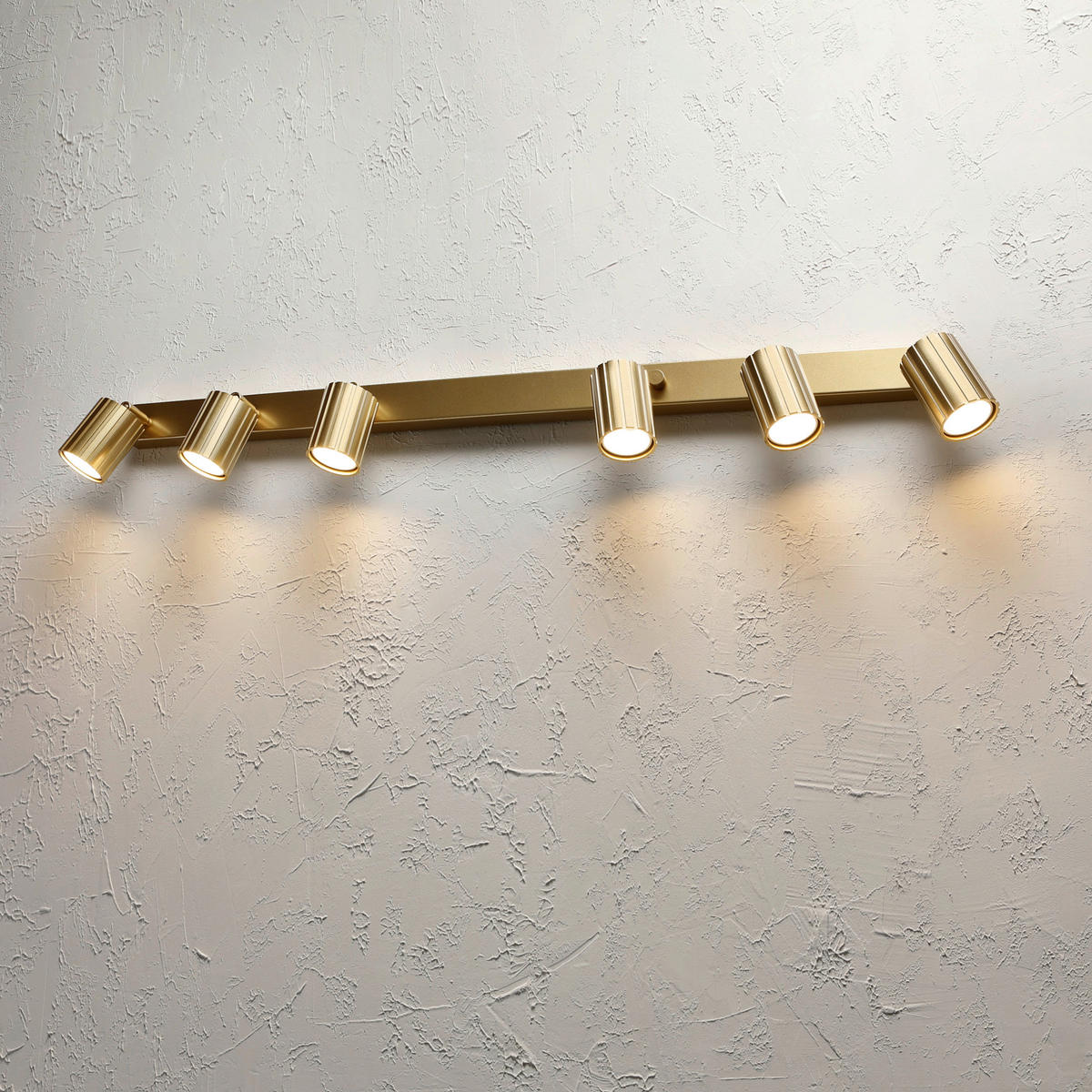 Lamkur Strahler gold Stahl B/H/L: ca. 6,5x16,5x117 cm 6 Brennstellen Prisma - gold (117,00/6,50/16,50cm) - Lamkur