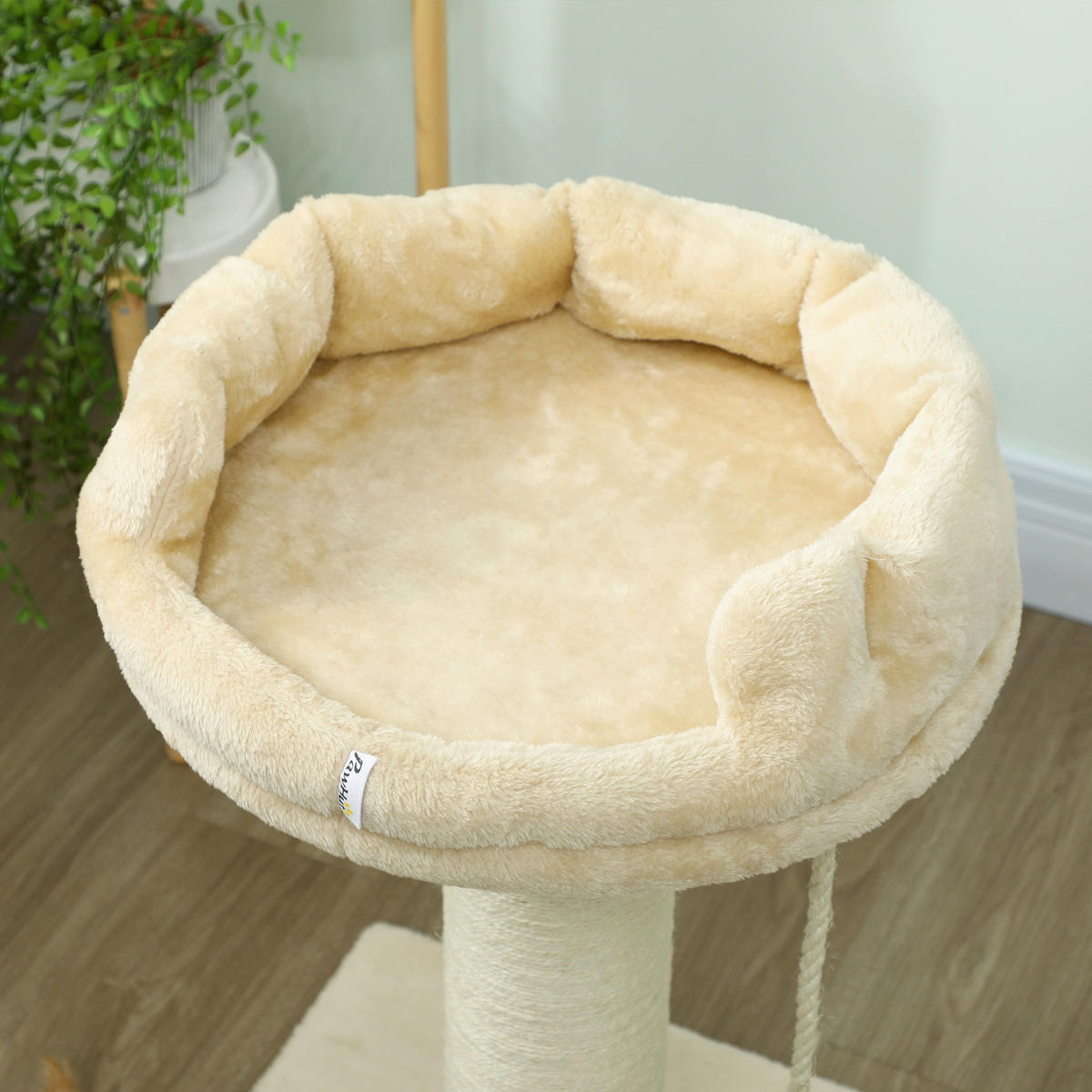 PawHut Kratzbaum beige Plüsch B/H/L: ca. 55x83x55 cm Kratzbaum - beige (55,00/55,00/83,00cm) - PawHut