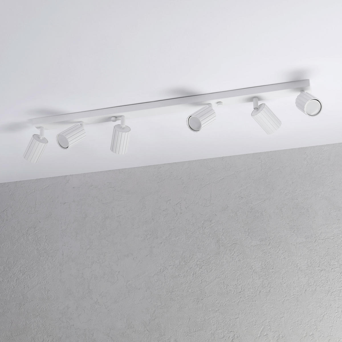 Lamkur Strahler weiß Stahl B/H/L: ca. 6,5x16,5x117 cm 6 Brennstellen Prisma - weiß (117,00/6,50/16,50cm) - Lamkur