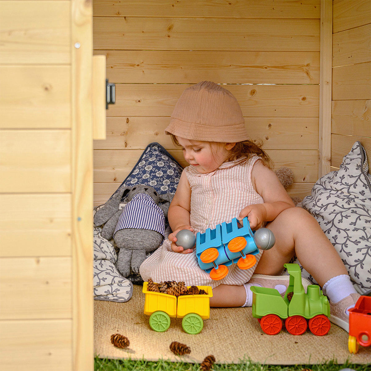 Timbela Kinderspielhaus M570M blau B/H/L: ca. 114x121x111 cm M570M - blau/natur (111,00/114,00/121,00cm) - Timbela