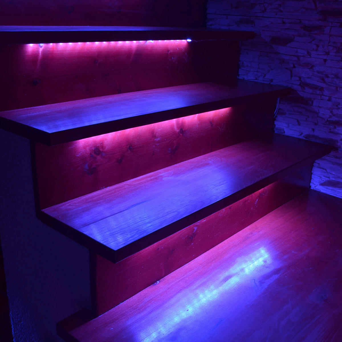 Näve Leuchten LED-Stripe 5126800 violett Kunststoff B/T: ca. 0,8x300 cm UV-LED Stripe - violett (0,80/300,00cm) - Näve Leuchten