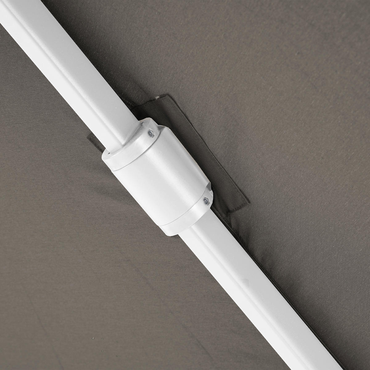 AXI Outdoor Living Ampelschirm Cyrus weiß Metall B/H/L: ca. 300x250x300 cm Cyrus - weiß/taupe (300,00/300,00/250,00cm) - AXI Outdoor Living