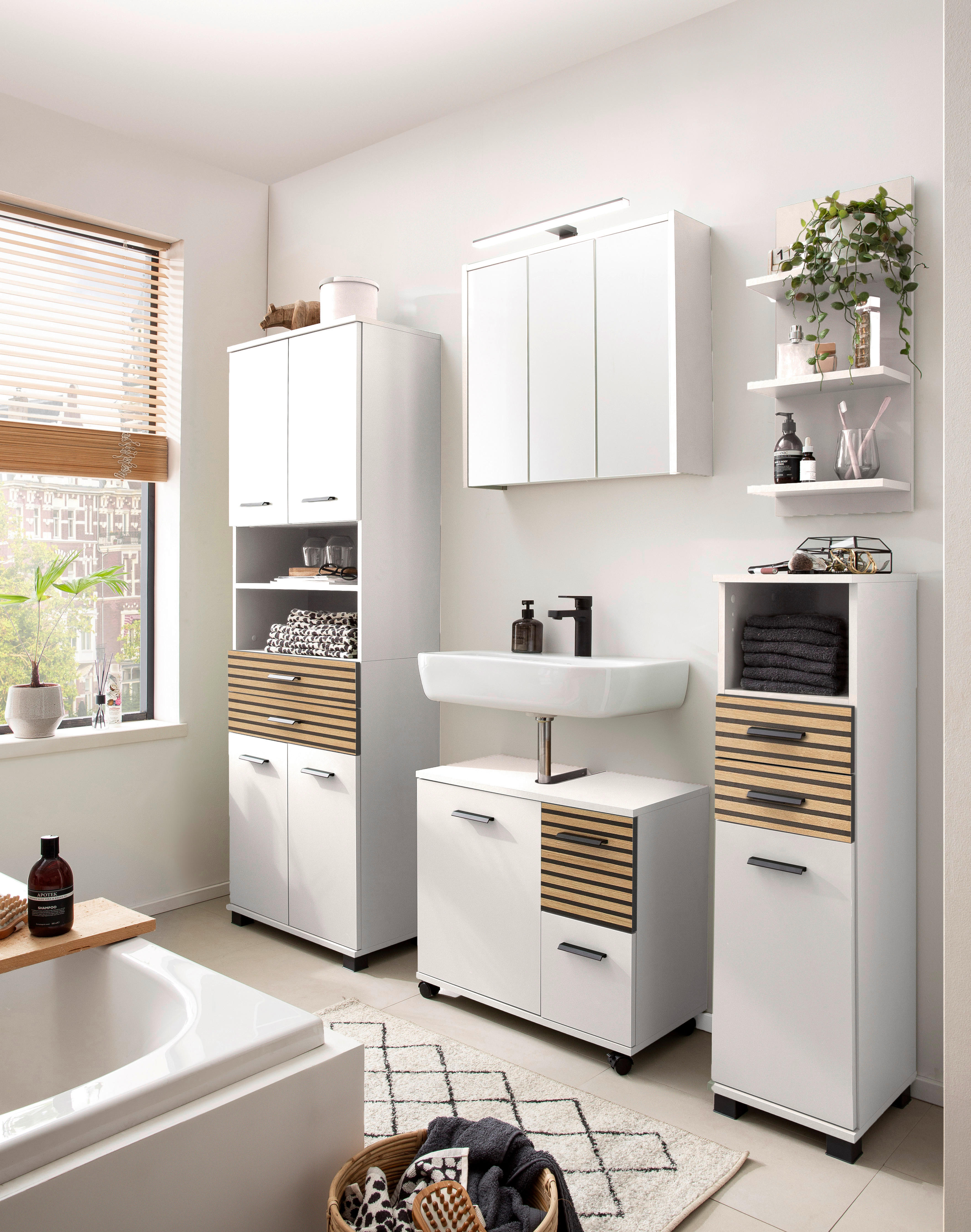 Highboard Katta weiß matt B/H/T: ca. 59,8x110,5x32,6 cm Katta - weiß (59,80/110,50/32,60cm) - Schildmeyer